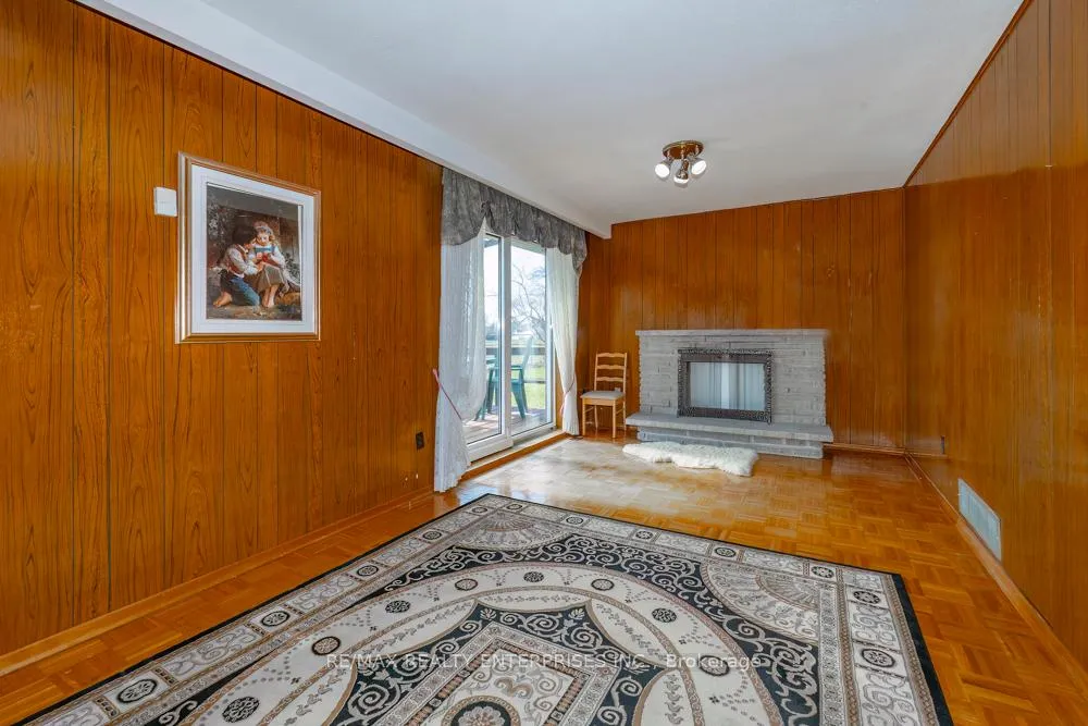 Photo 22 of 7368 Redstone Road, Mississauga, Malton — HOMEH