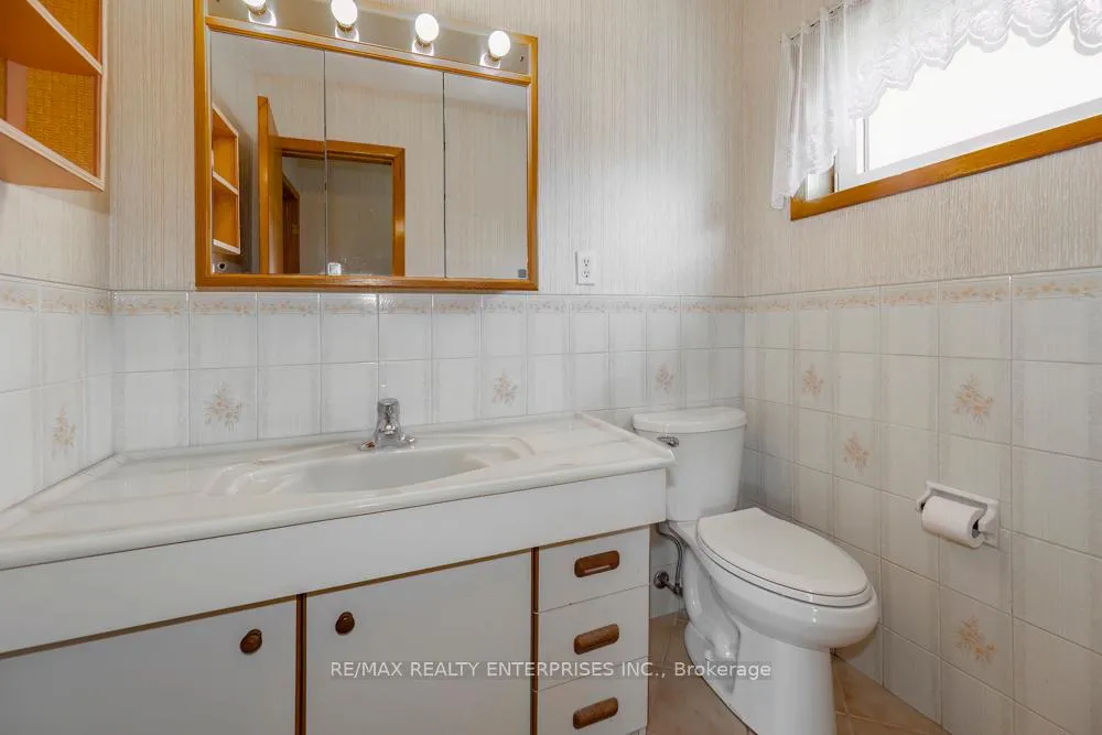 Photo 24 of 7368 Redstone Road, Mississauga, Malton — HOMEH