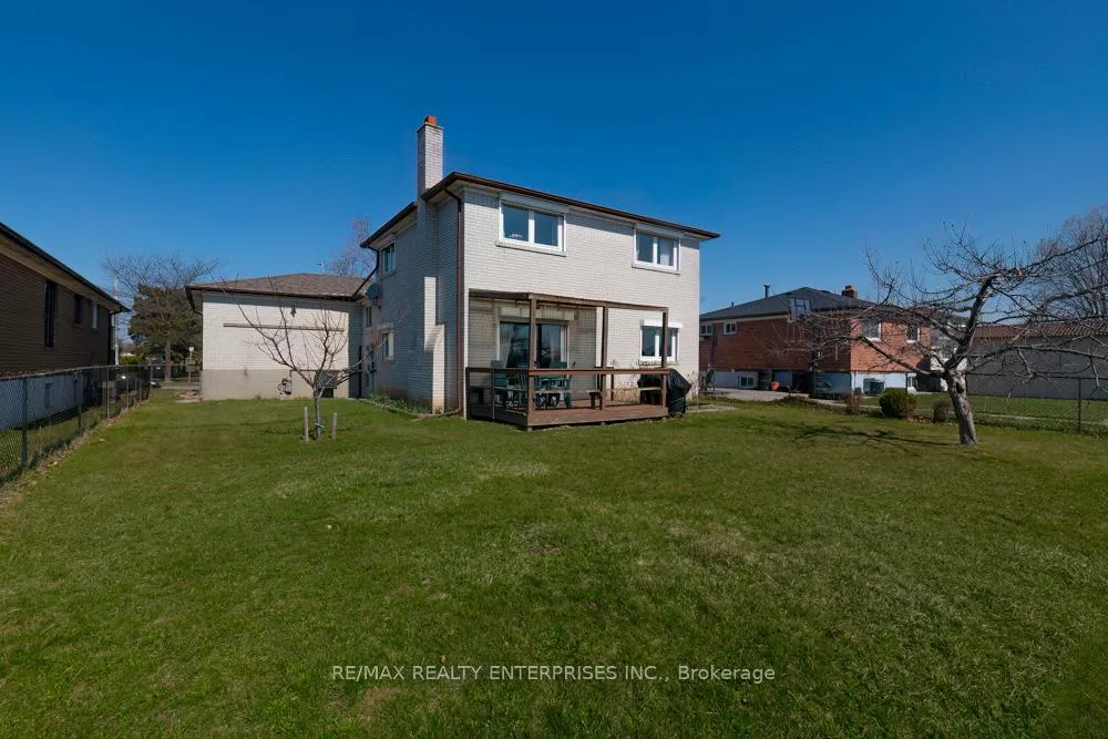 Photo 30 of 7368 Redstone Road, Mississauga, Malton — HOMEH