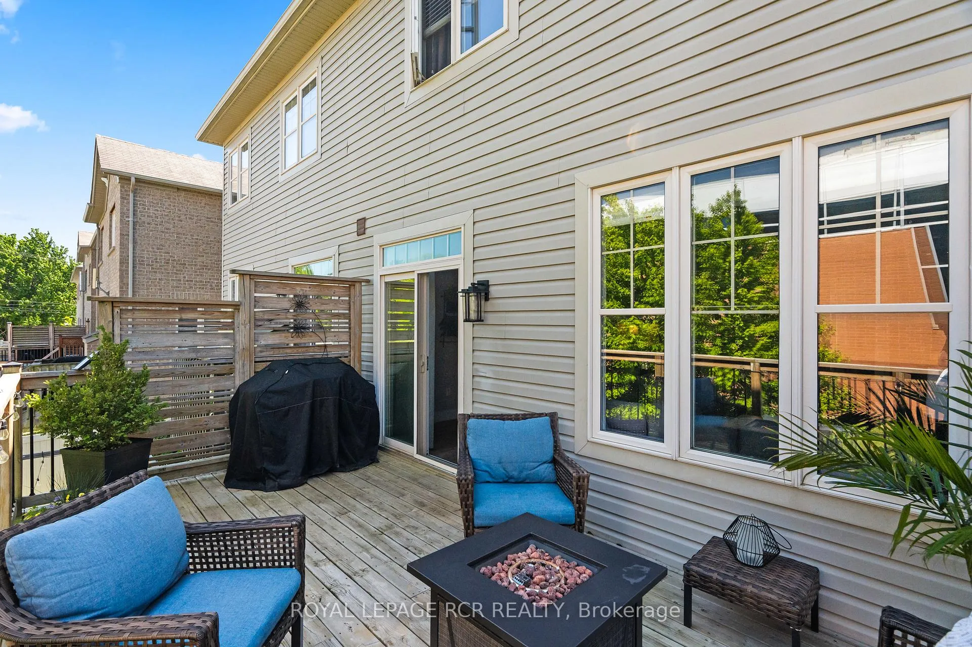 Photo 38 of 77 Cathedral Court, Hamilton, Waterdown — HOMEH