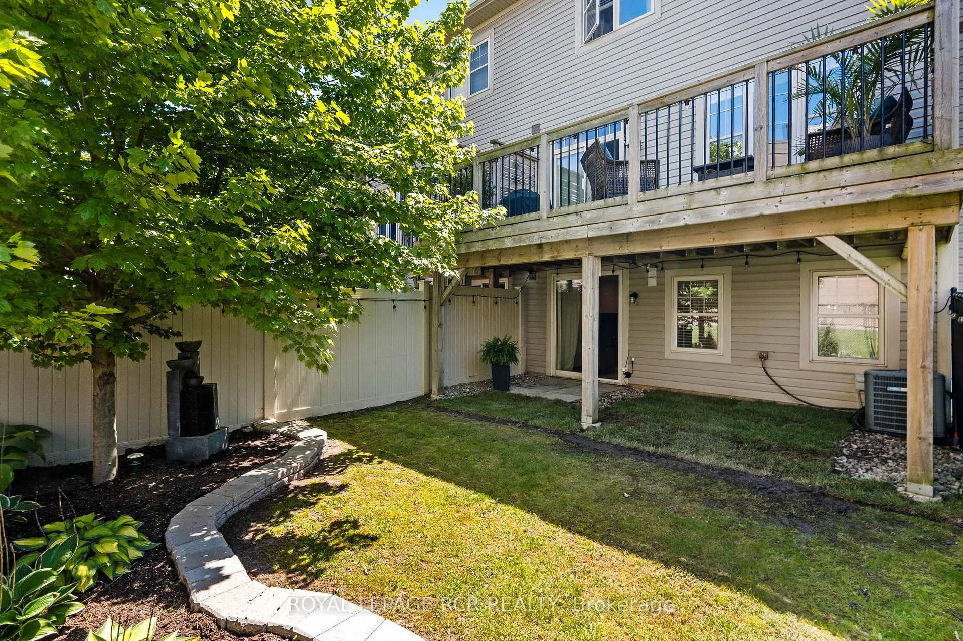 Photo 41 of 77 Cathedral Court, Hamilton, Waterdown — HOMEH