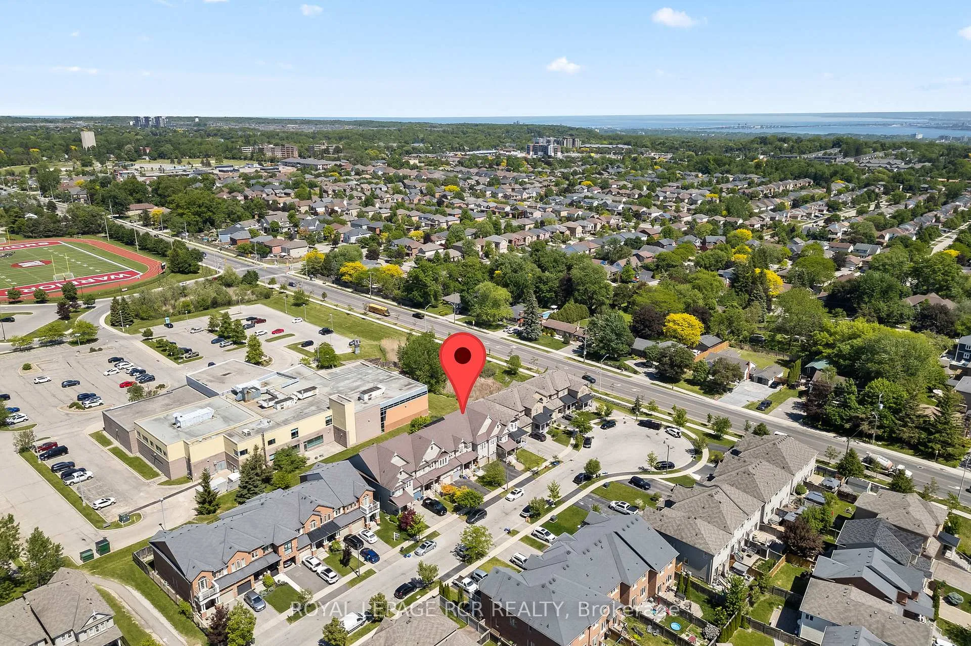 Photo 46 of 77 Cathedral Court, Hamilton, Waterdown — HOMEH