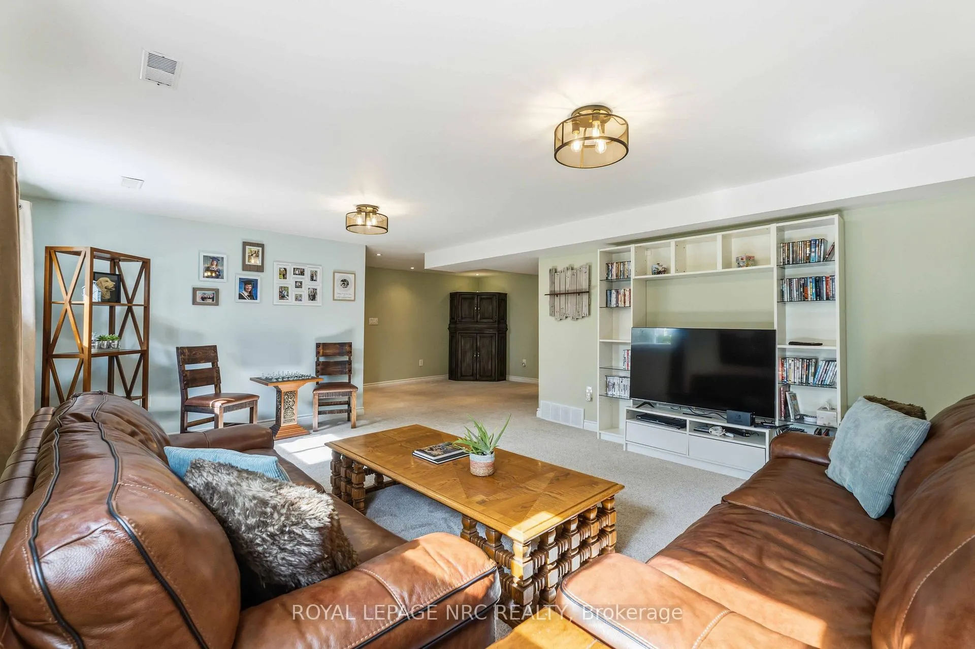 Photo 27 of 3821 19th Street, Grimsby, Grimsby Escarpment — HOMEH