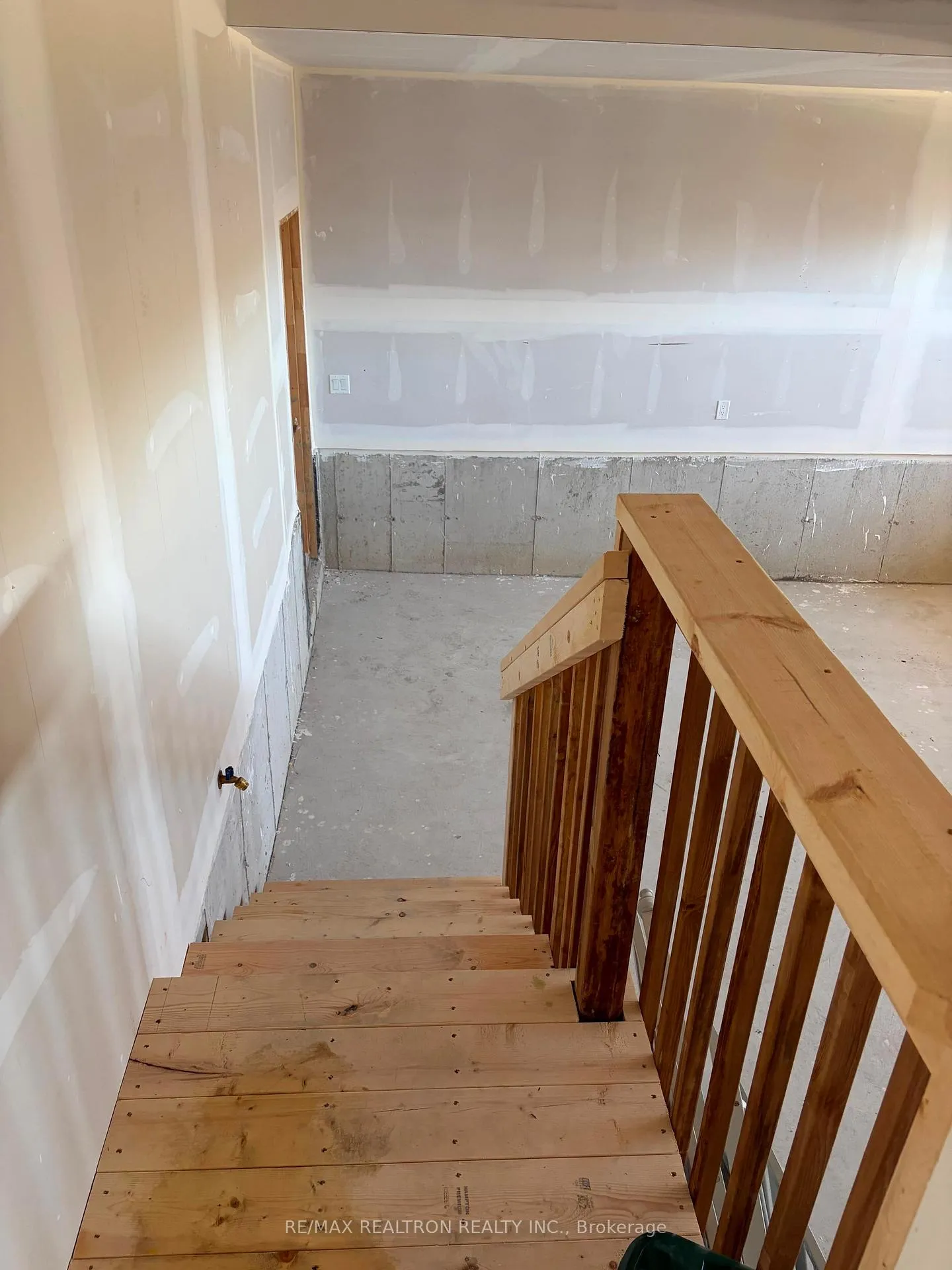Photo 22 of 3020 Sandy Acres Avenue, Severn, West Shore — HOMEH