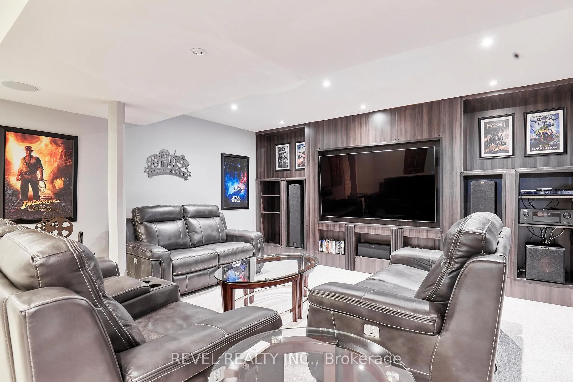 Photo 30 of 535 Kingsfield Loop, Oshawa, Samac — HOMEH