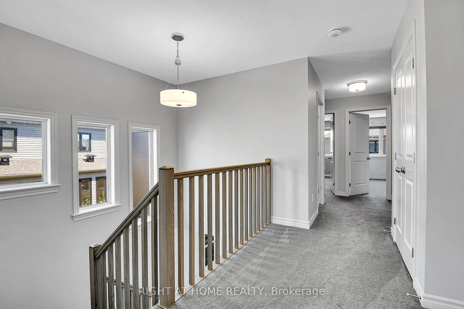 Photo 17 of 45 Mandevilla Crescent, Ottawa, Blossom Park/Kemp Park/Findlay Creek — HOMEH