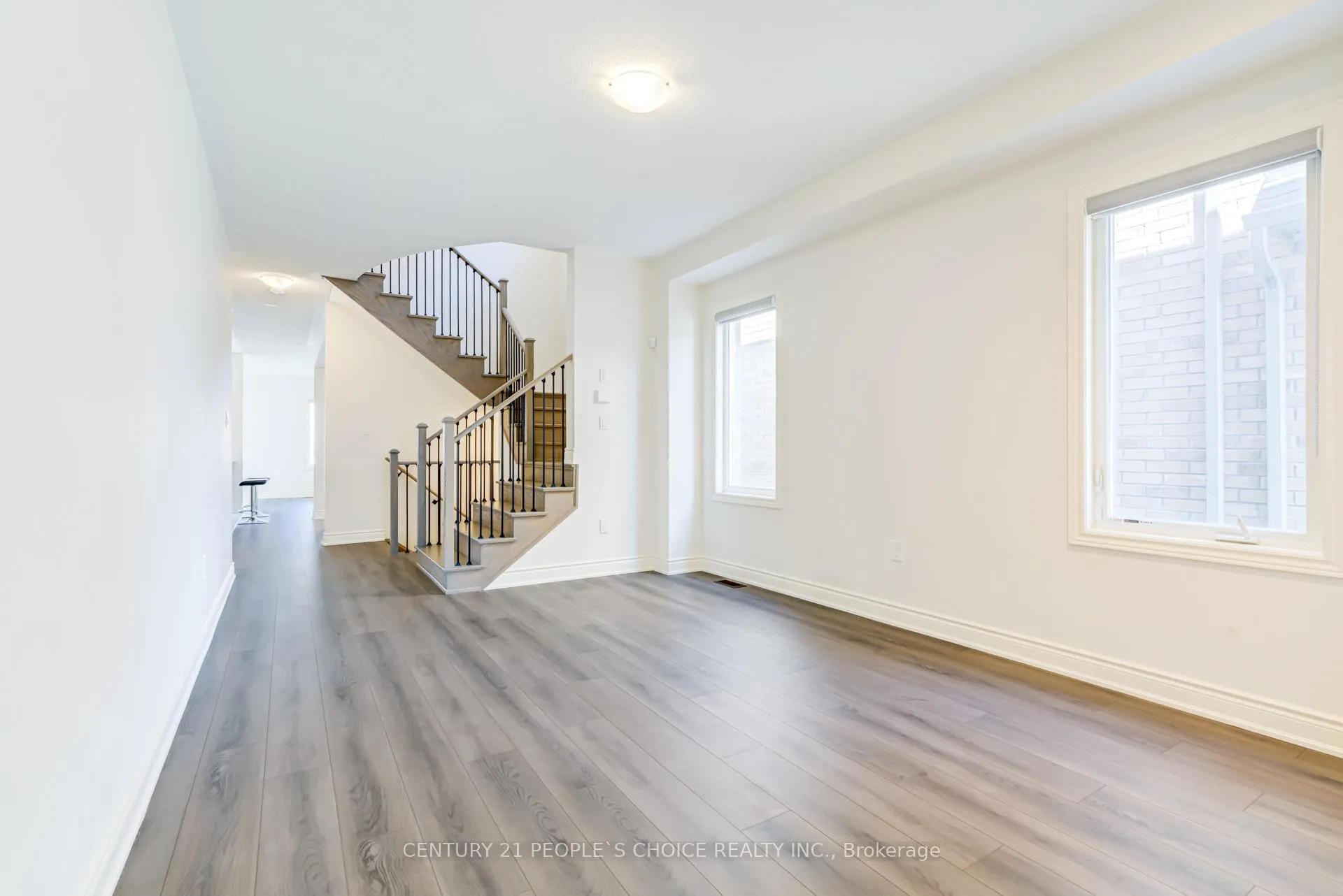 Photo 5 of 2237 crystal Drive, Oshawa, Kedron — HOMEH