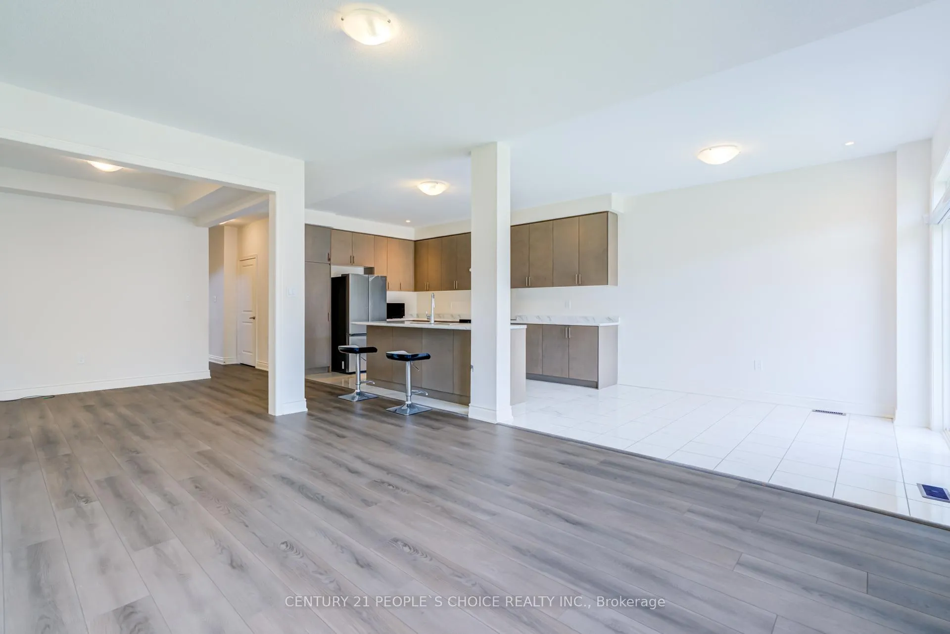 Photo 12 of 2237 crystal Drive, Oshawa, Kedron — HOMEH