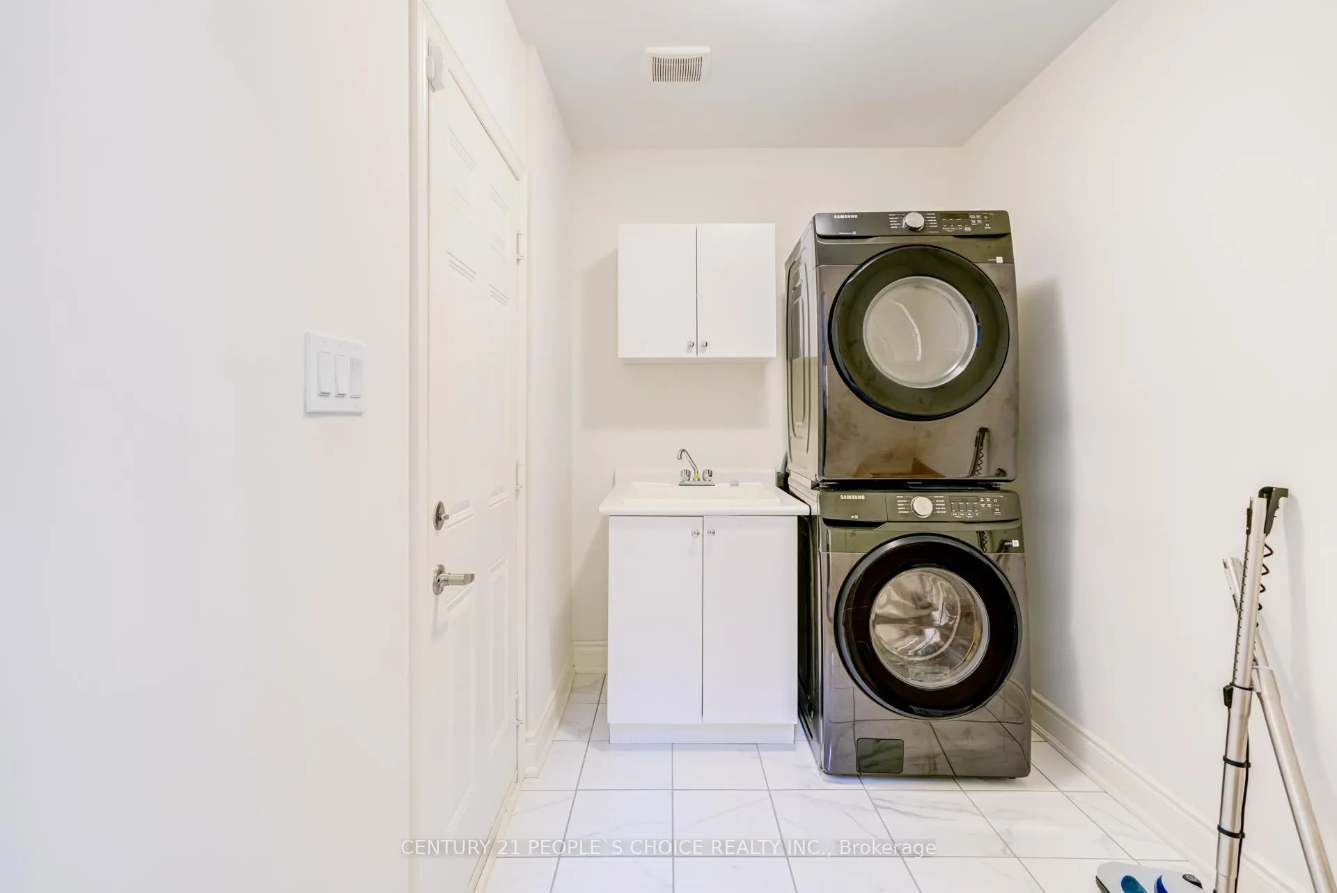 Photo 39 of 2237 crystal Drive, Oshawa, Kedron — HOMEH