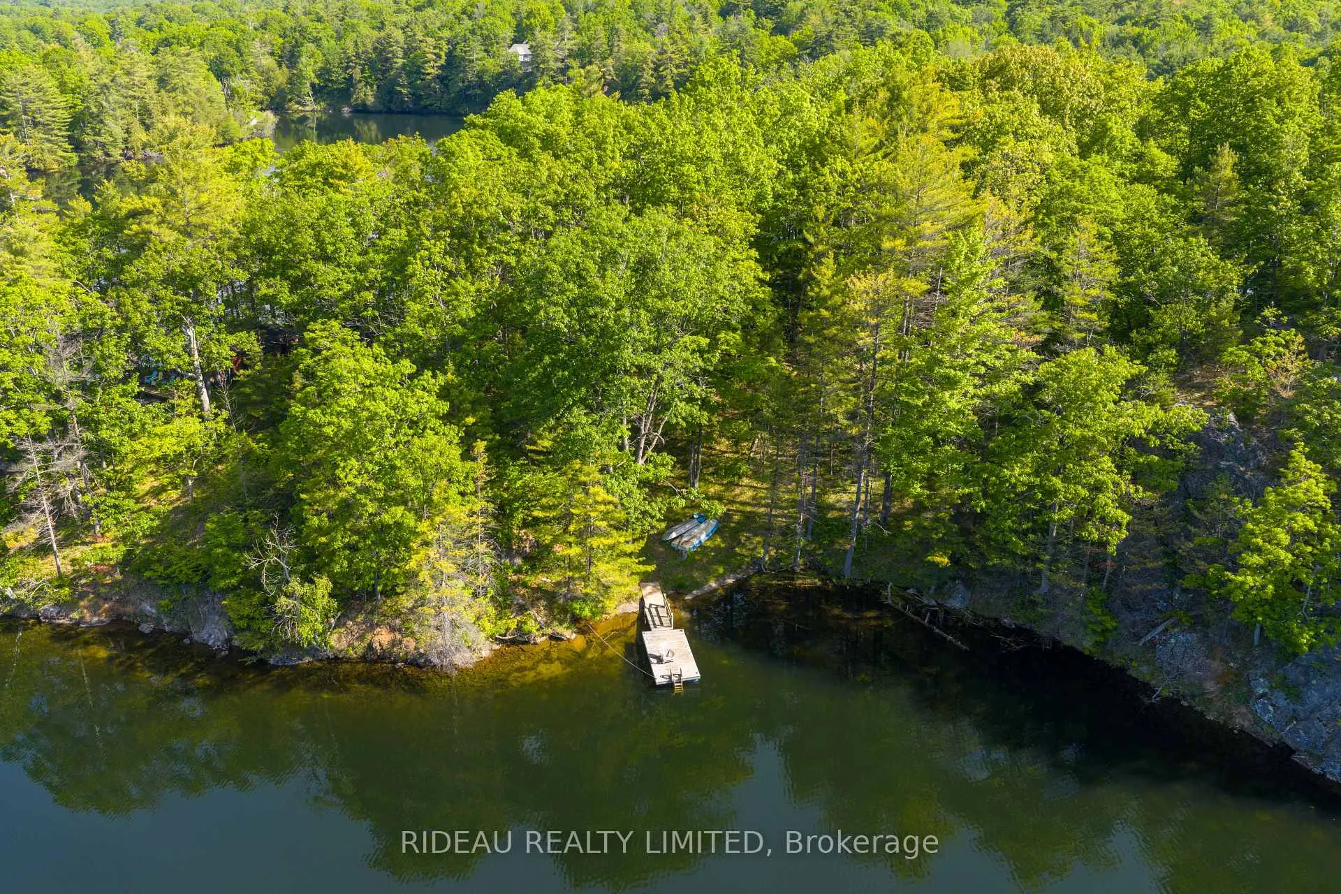 Photo 10 of 252 Deans Island Road, Rideau Lakes, Rideau Lakes (South Crosby) Twp — HOMEH