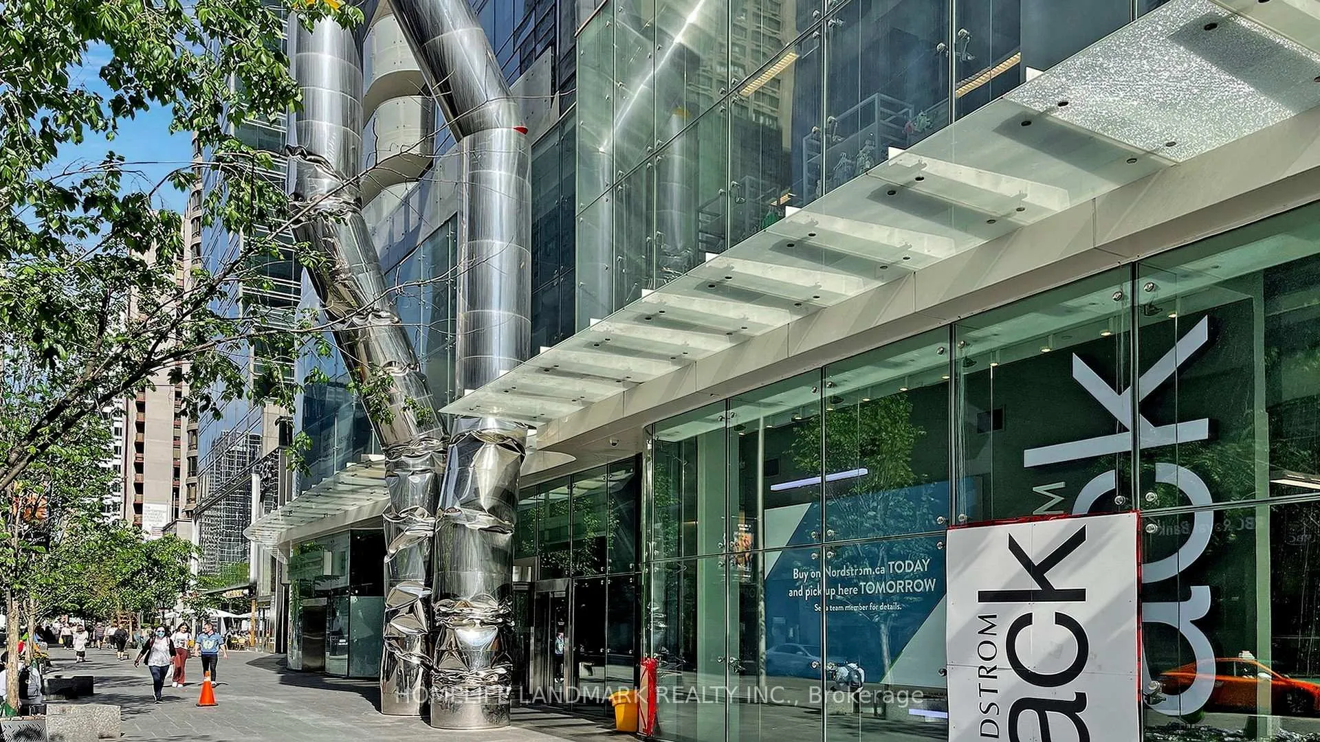 Photo 3 of Unit 3908, 1 Bloor Street E, Toronto, Church-Yonge Corridor — HOMEH