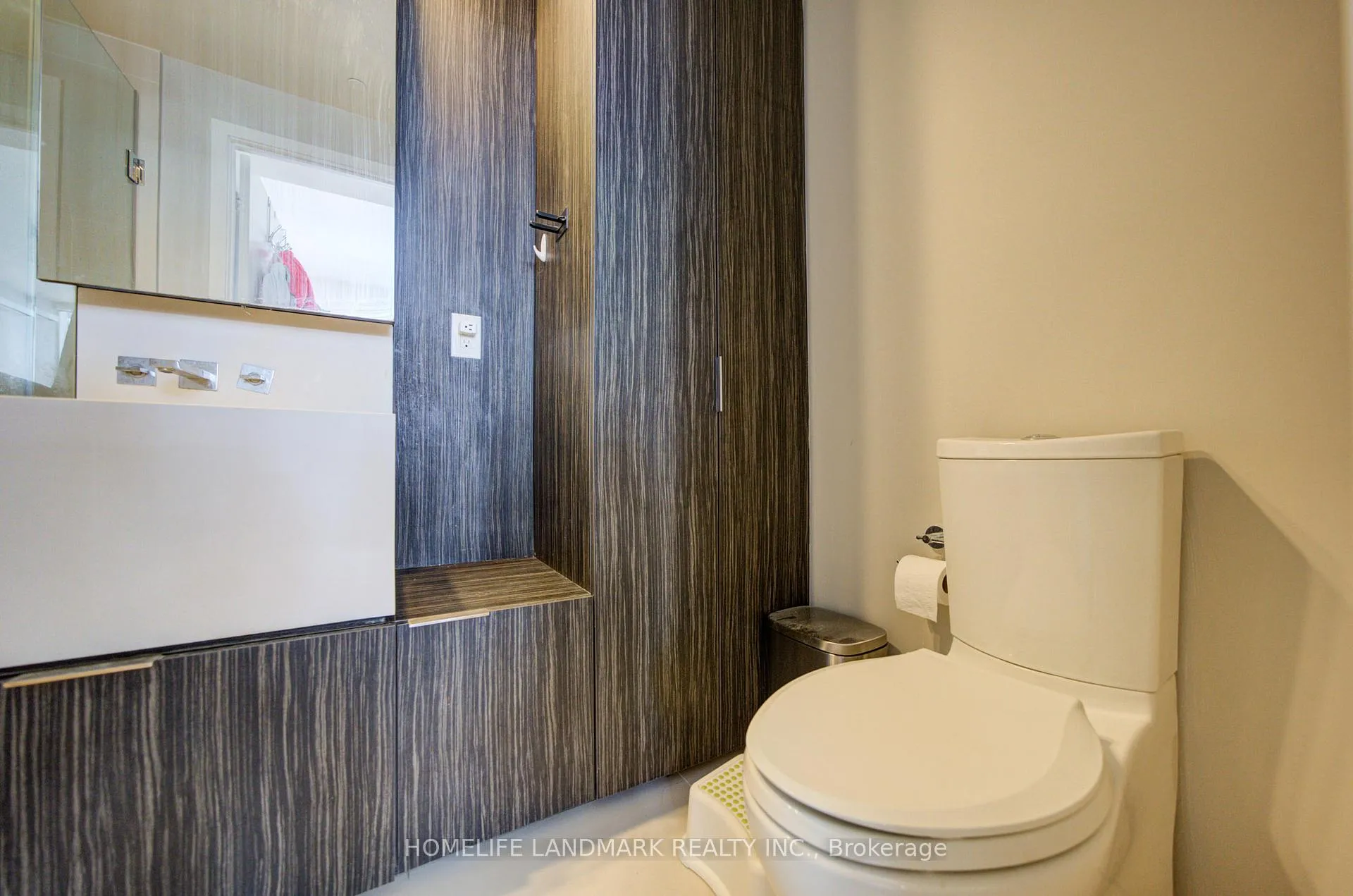 Photo 32 of Unit 3908, 1 Bloor Street E, Toronto, Church-Yonge Corridor — HOMEH