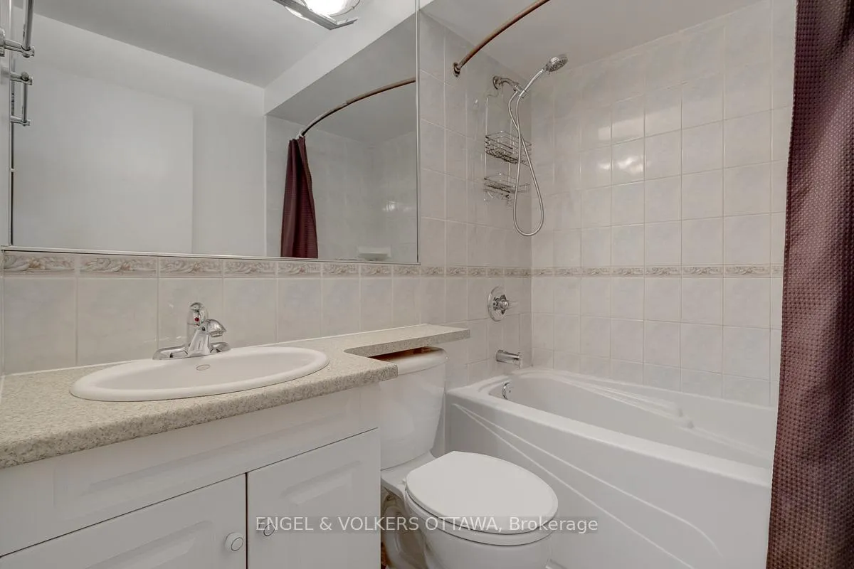 Photo 17 of Unit B, 765 Springland Drive, Ottawa, Mooneys Bay/Riverside Park — HOMEH