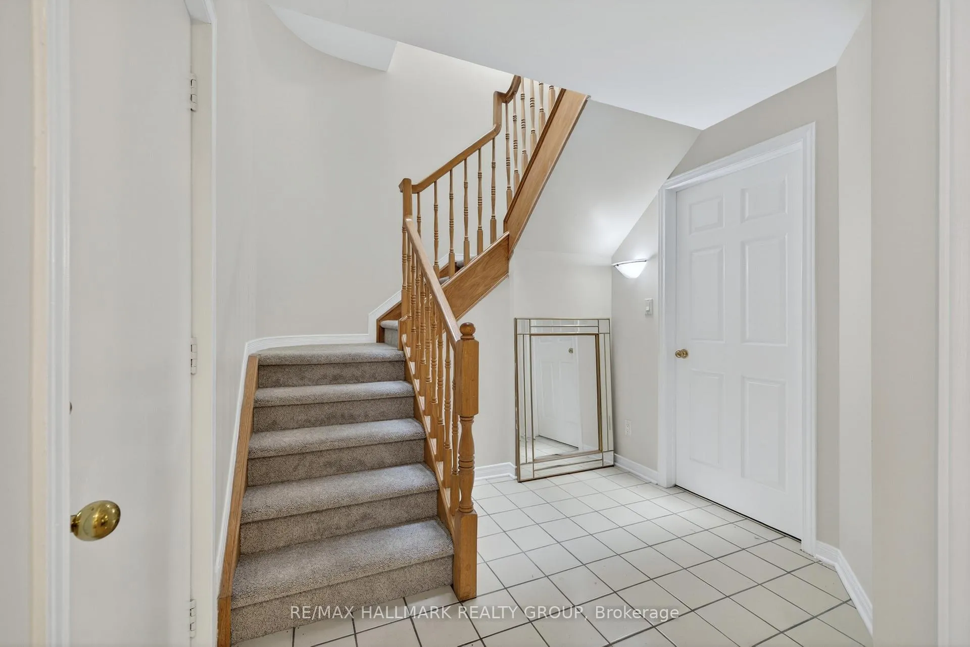 Photo 8 of Unit 40, 12 Summershade Private, Ottawa, Civic Hospital — HOMEH