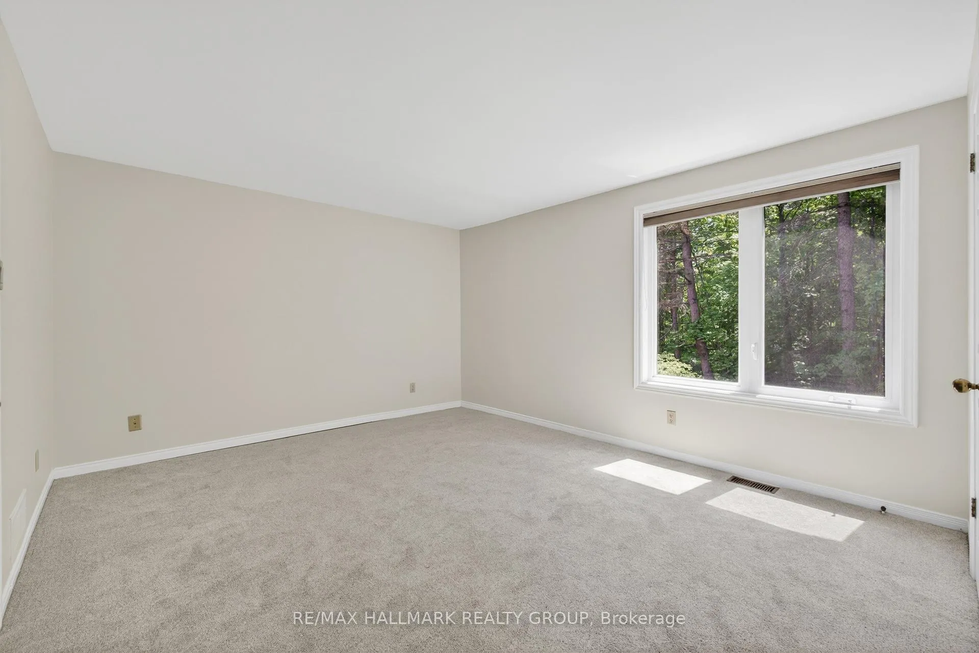 Photo 33 of Unit 40, 12 Summershade Private, Ottawa, Civic Hospital — HOMEH