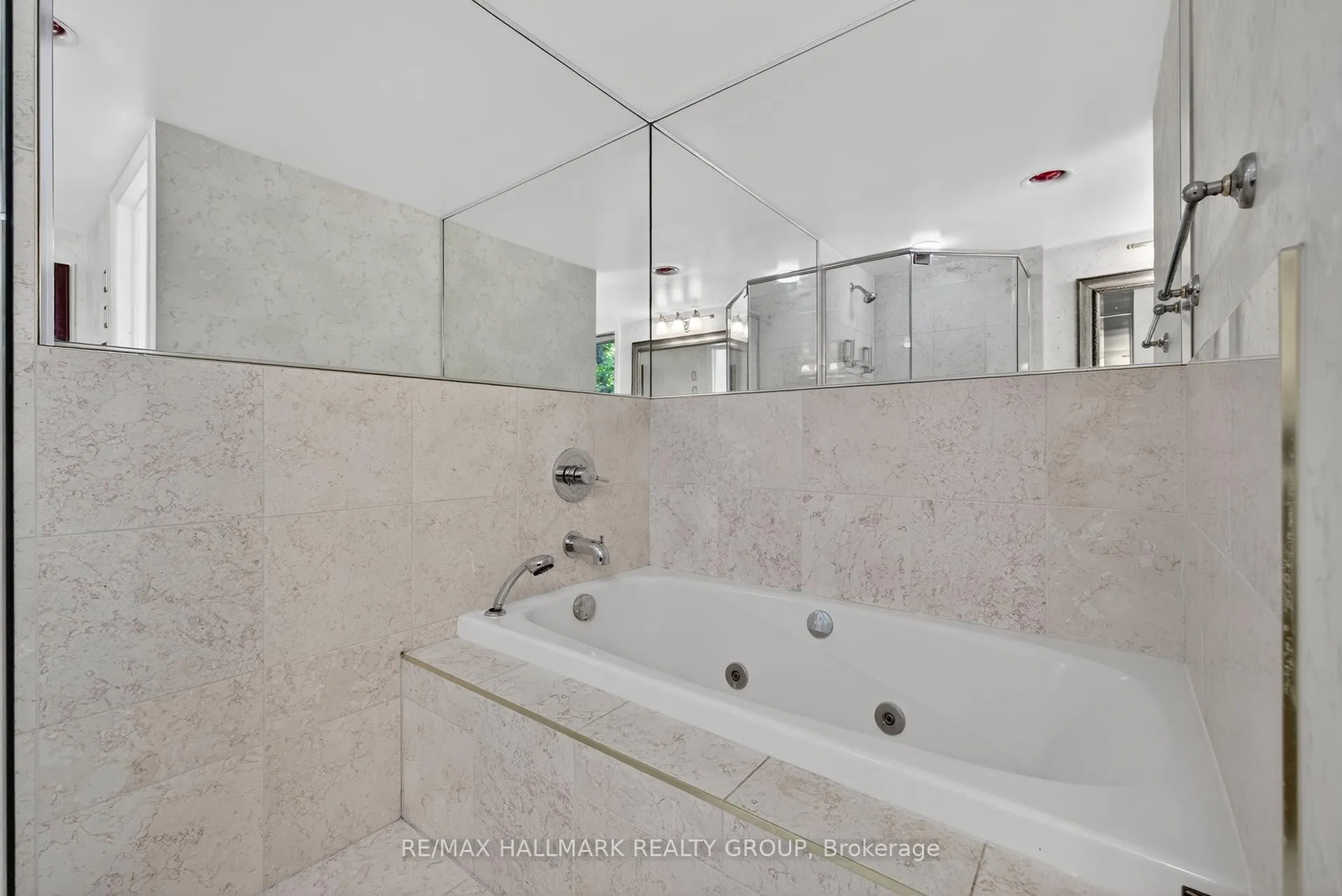 Photo 38 of Unit 40, 12 Summershade Private, Ottawa, Civic Hospital — HOMEH