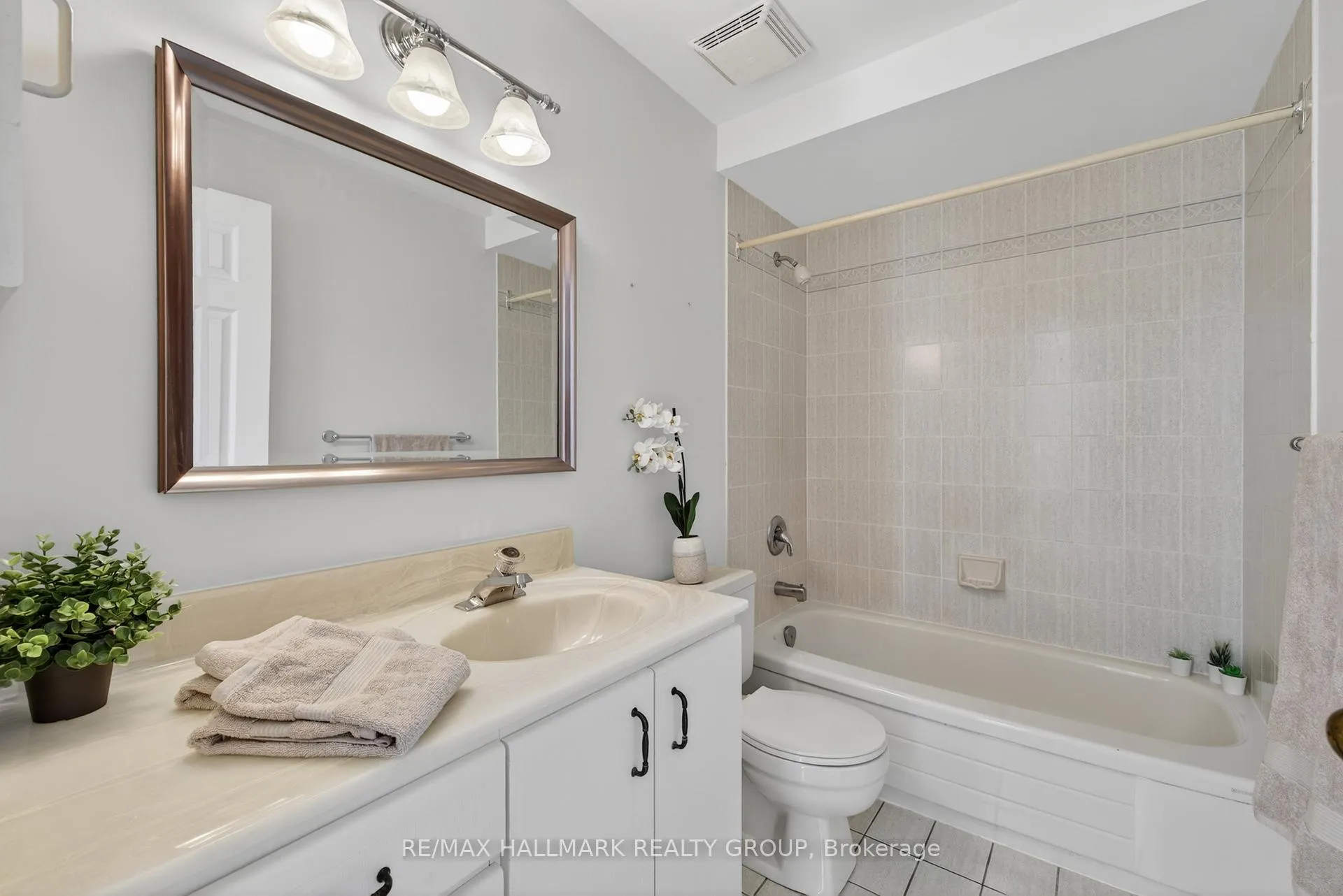 Photo 46 of Unit 40, 12 Summershade Private, Ottawa, Civic Hospital — HOMEH