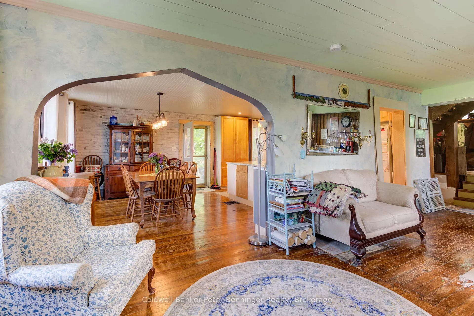 Photo 9 of 3095 Old Mill Street, Howick — HOMEH
