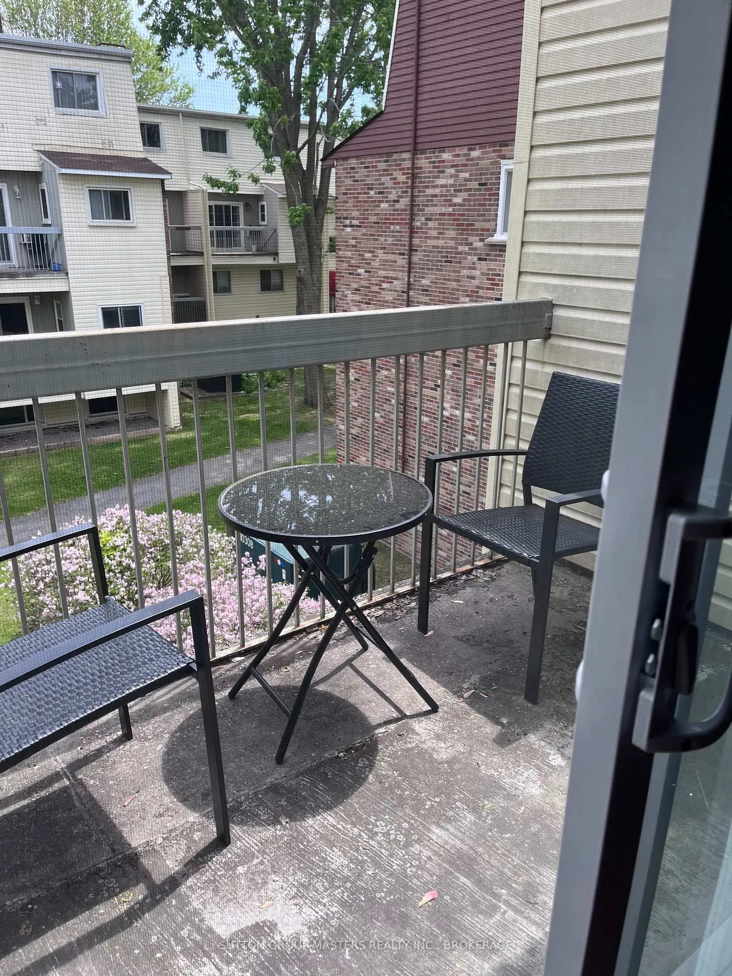 Photo 11 of Unit 307, 1000 Pembridge Crescent, Kingston, North of Taylor-Kidd Blvd — HOMEH