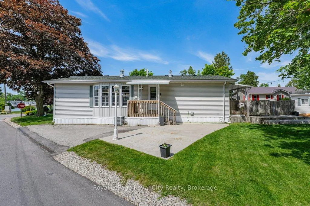 Photo 22 of 1 Pine Lane, Puslinch, Rural Puslinch East — HOMEH
