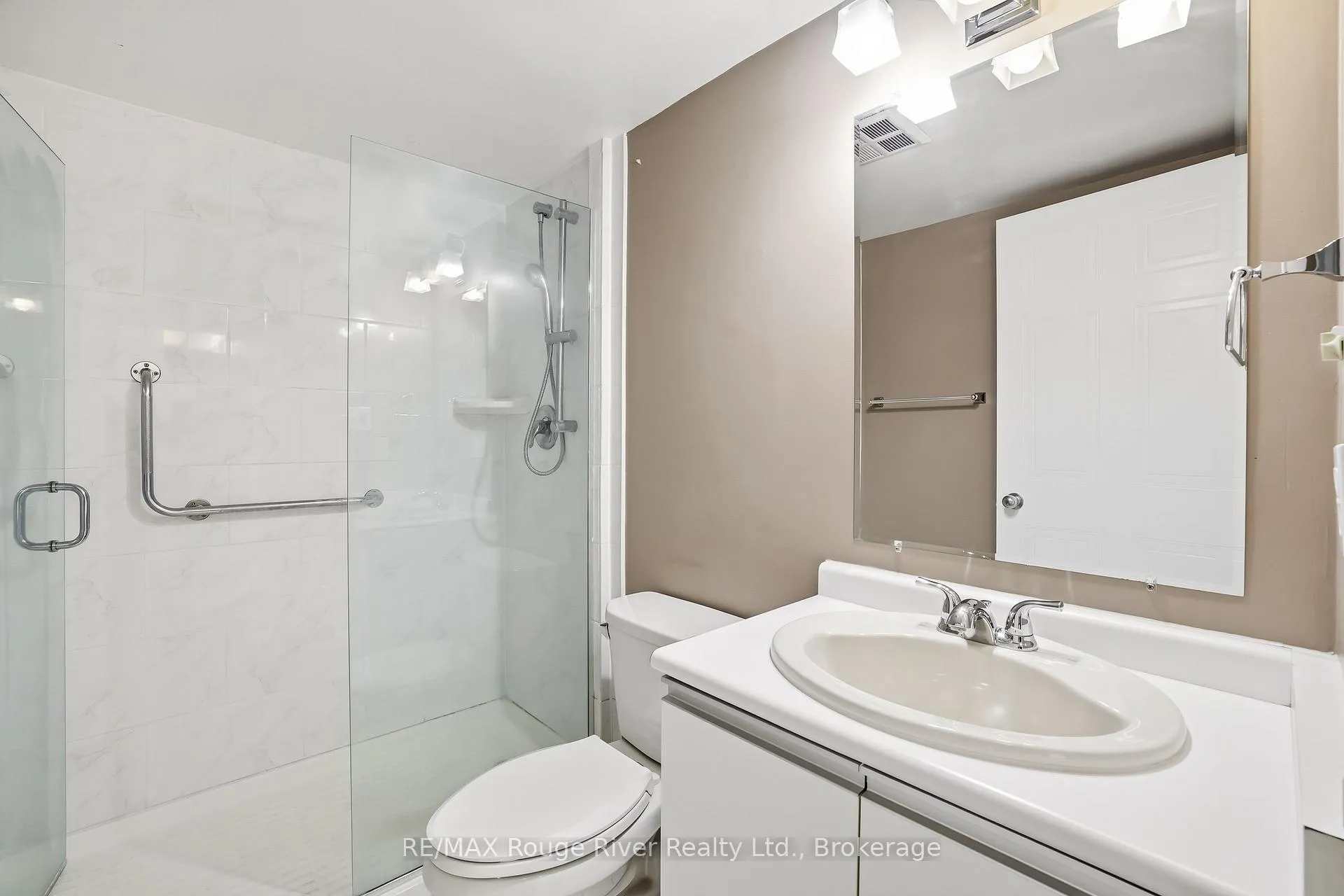 Photo 23 of Unit 1107, 711 Rossland Rd E, Whitby, Pringle Creek — HOMEH
