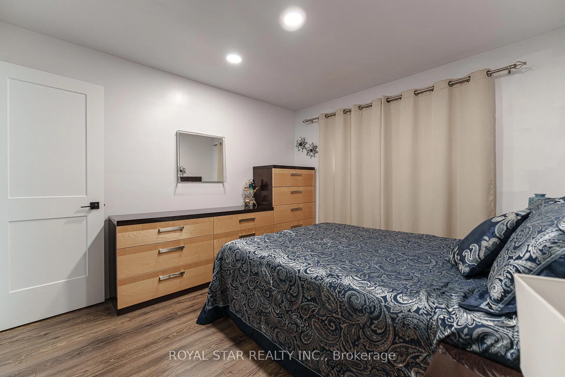Photo 31 of 6540 Twenty Road E, Hamilton, Rural Glanbrook — HOMEH