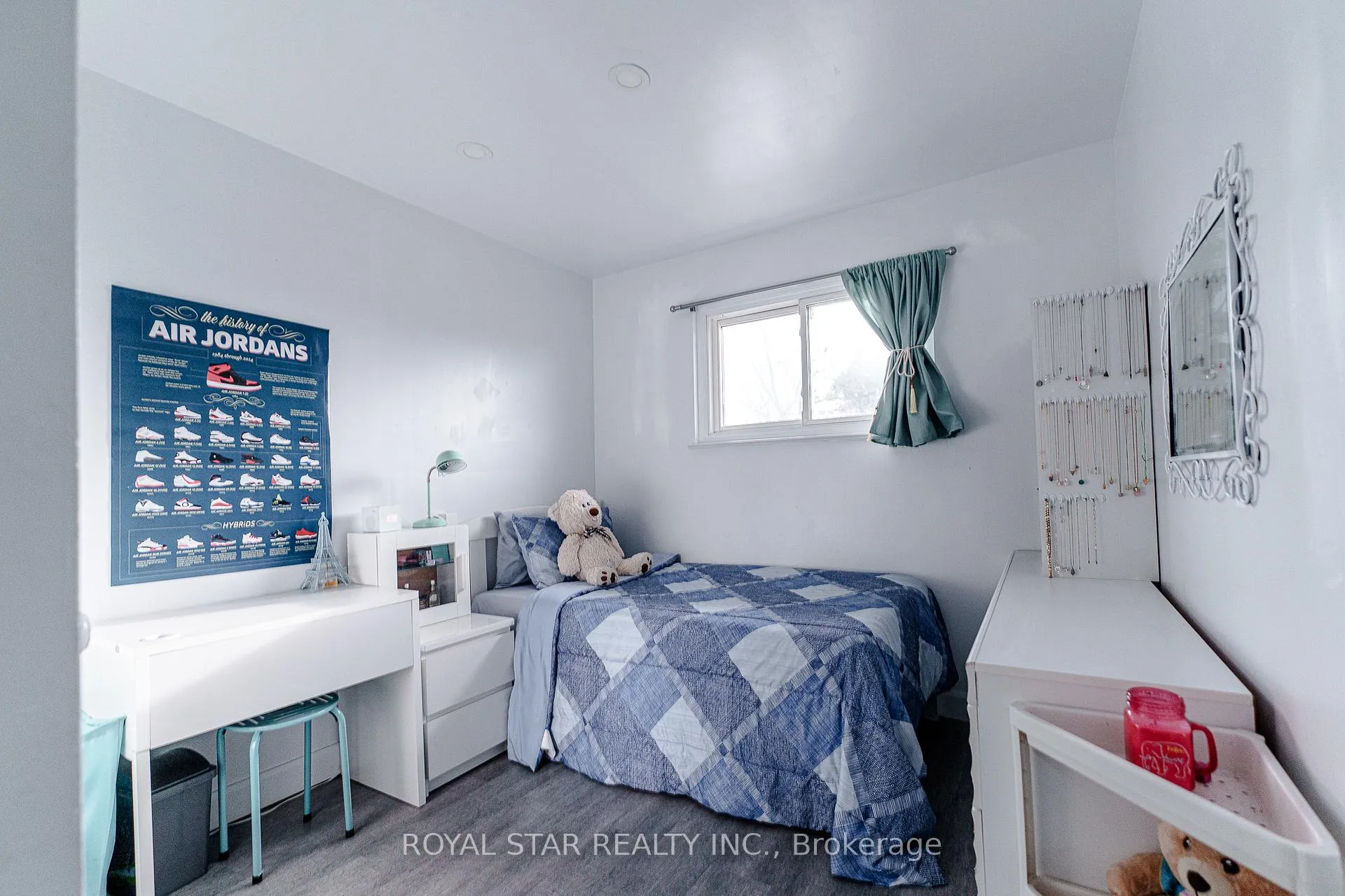 Photo 35 of 6540 Twenty Road E, Hamilton, Rural Glanbrook — HOMEH