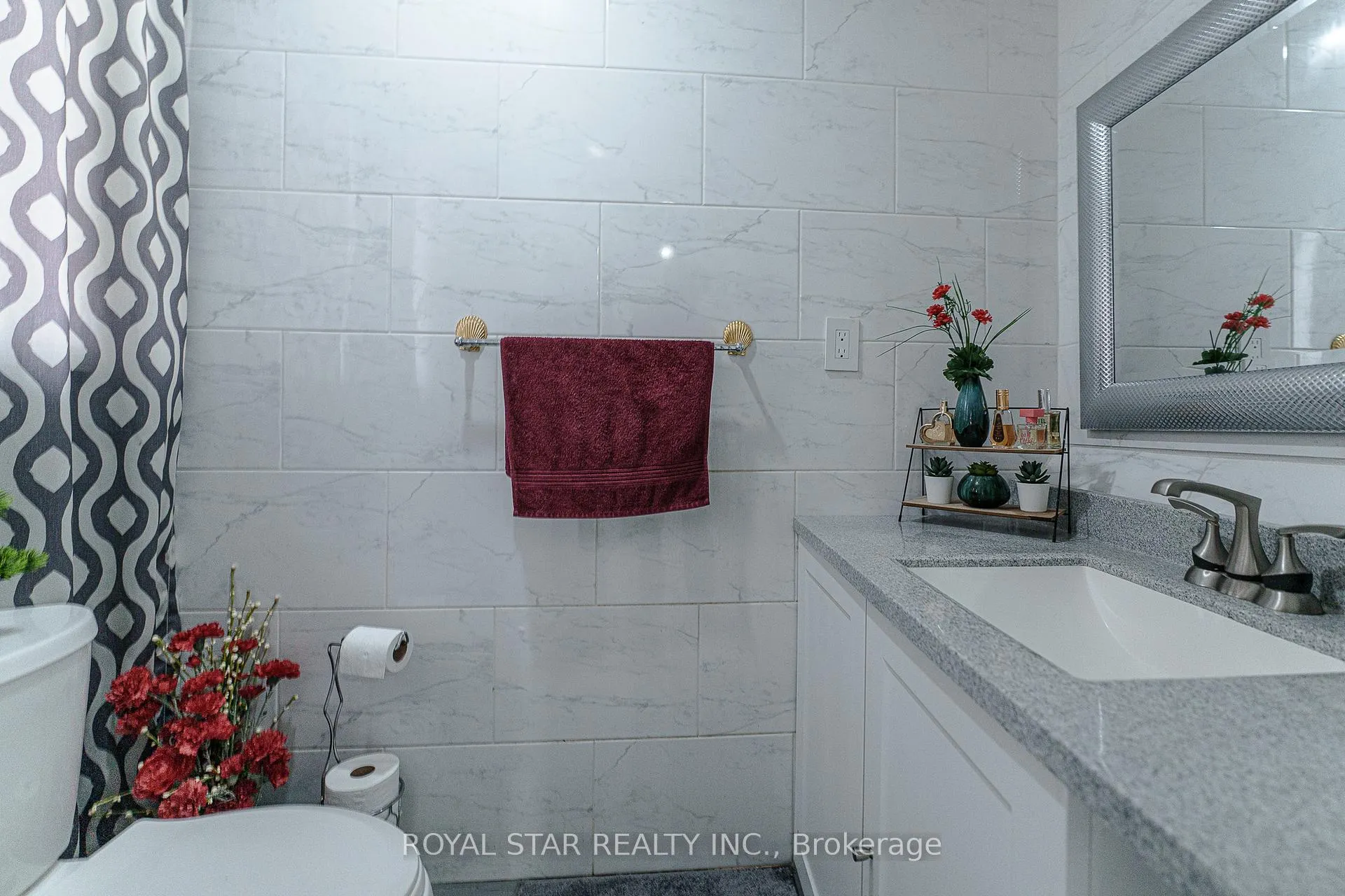 Photo 38 of 6540 Twenty Road E, Hamilton, Rural Glanbrook — HOMEH