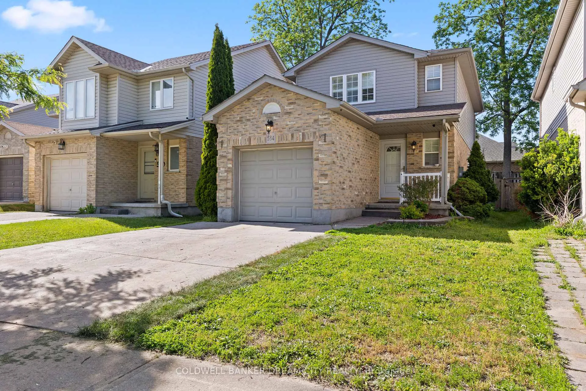 Photo 1 of 534 Blackwater Place, London, North C — HOMEH