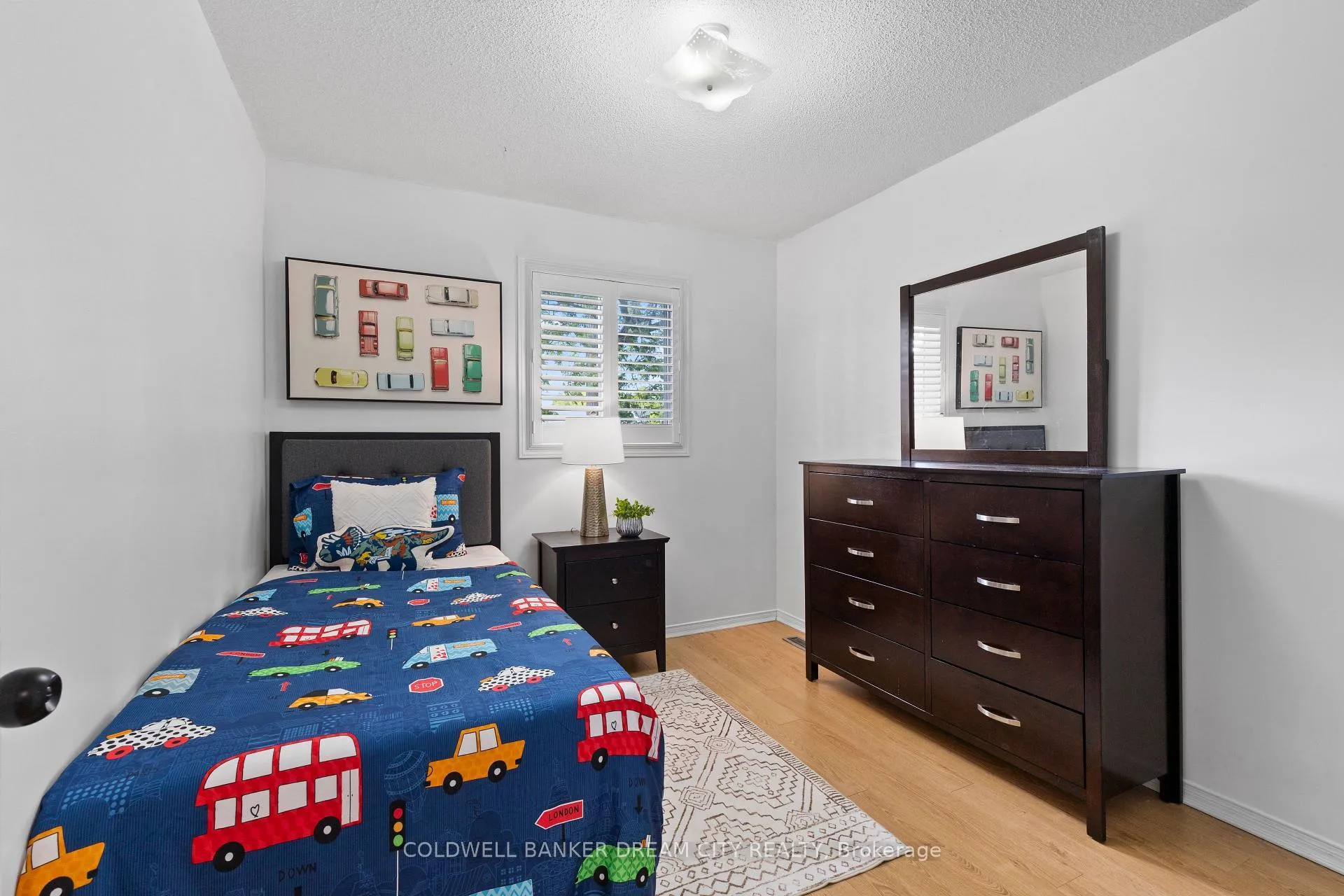 Photo 28 of 534 Blackwater Place, London, North C — HOMEH