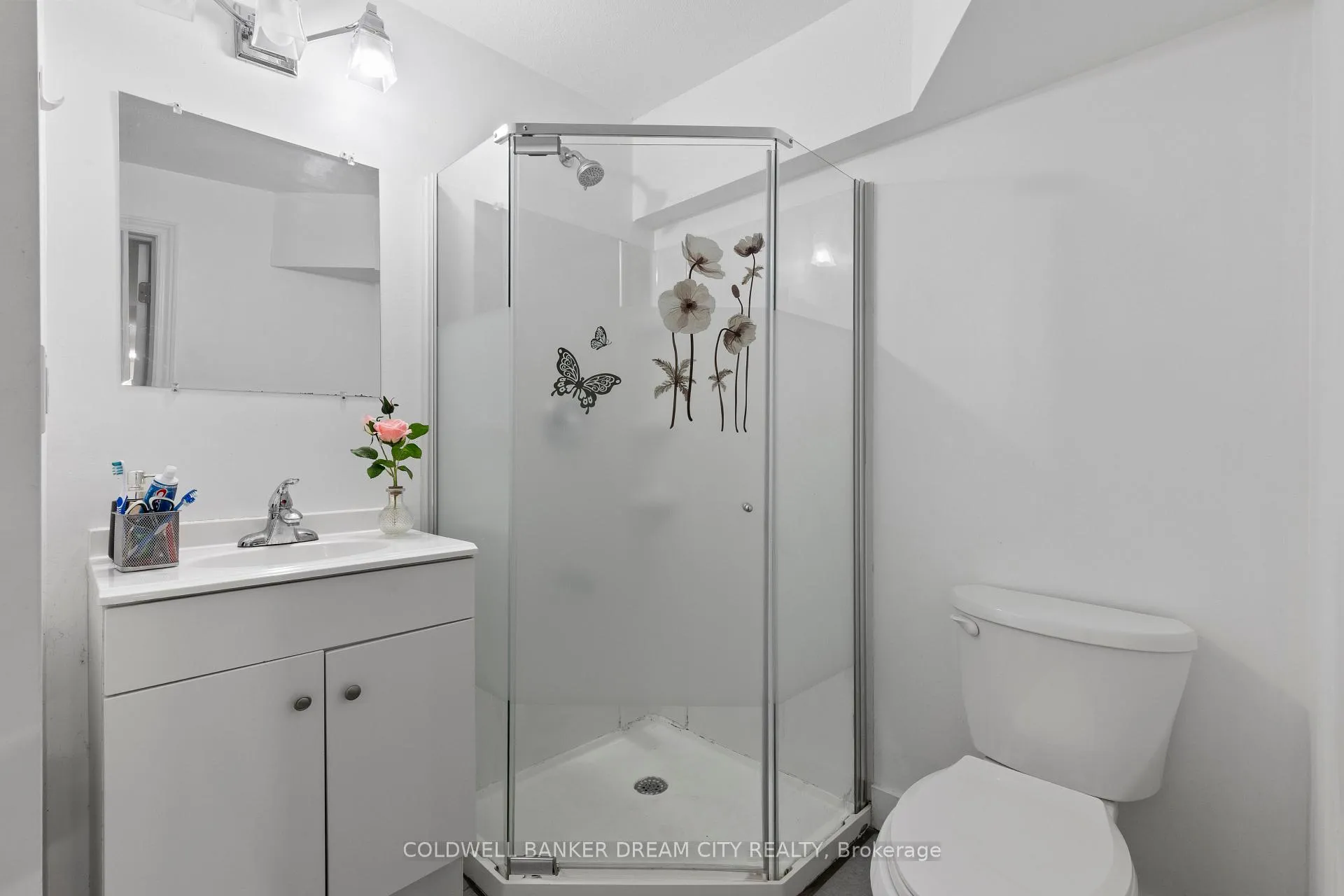 Photo 39 of 534 Blackwater Place, London, North C — HOMEH