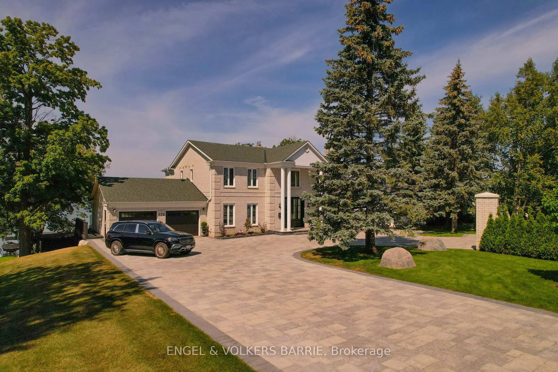 Photo 4 of 376 Brewery Lane, Orillia — HOMEH