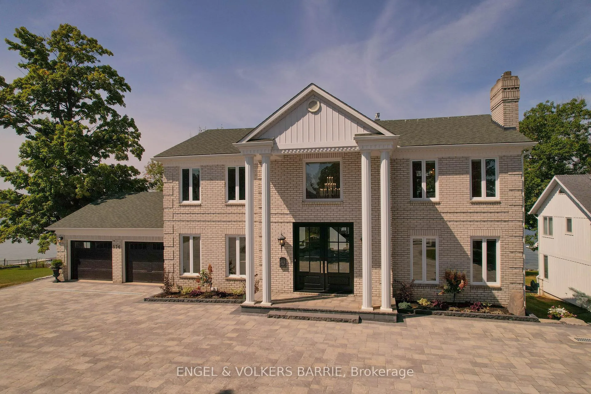 Photo 5 of 376 Brewery Lane, Orillia — HOMEH