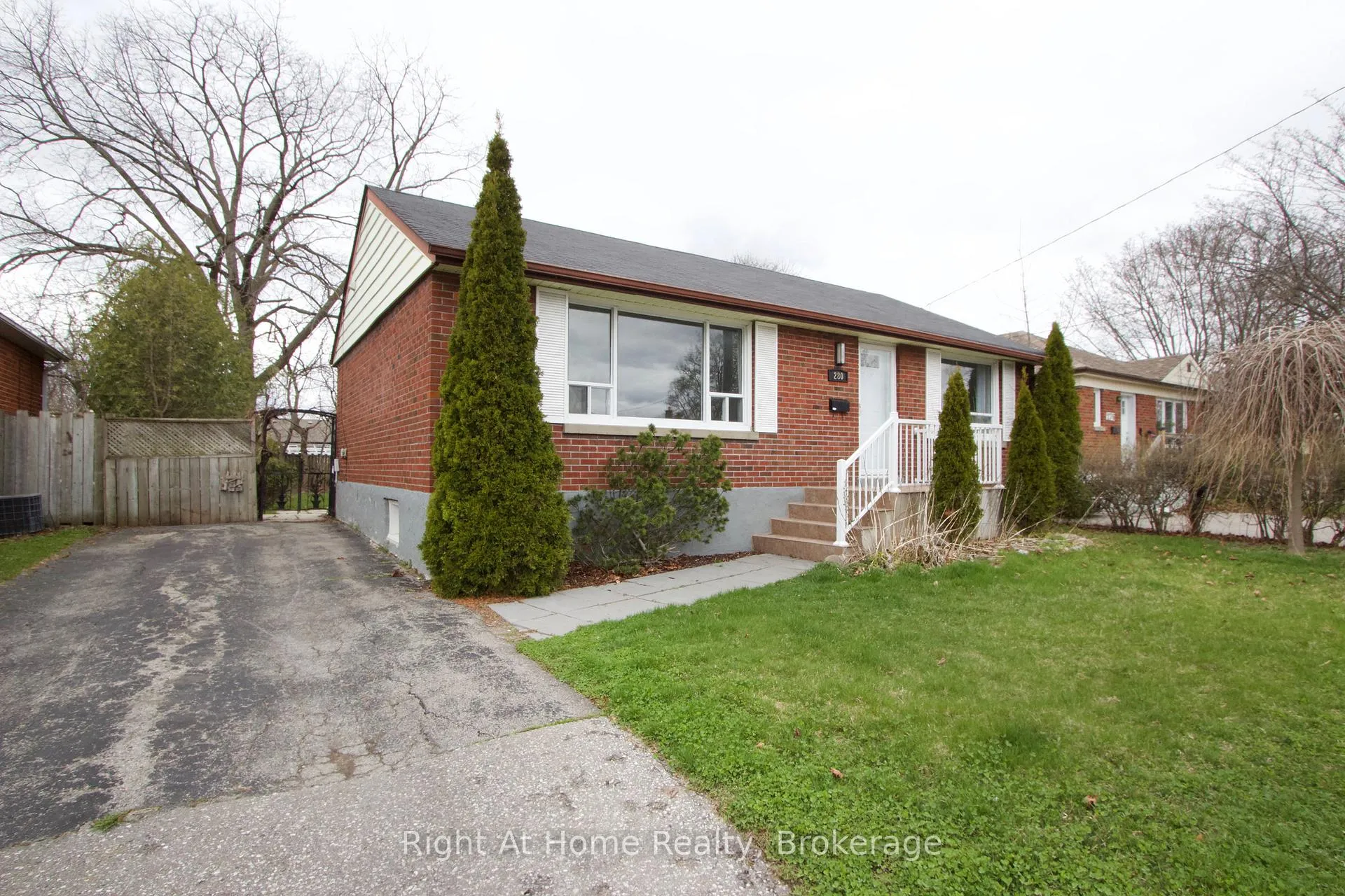 Front of 280 Highland Avenue