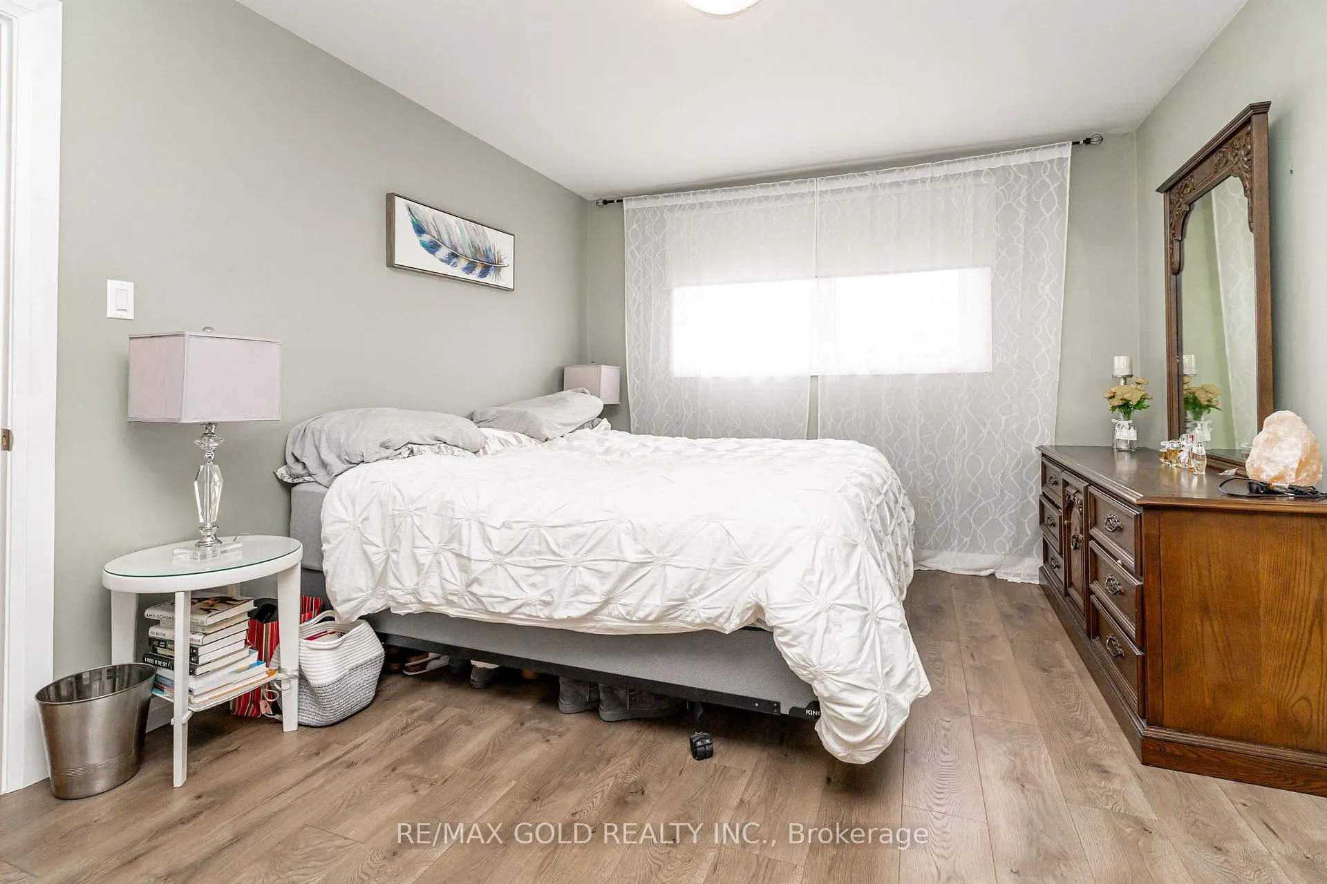 Photo 16 of 23 Dunster Crescent, Brampton, Southgate — HOMEH