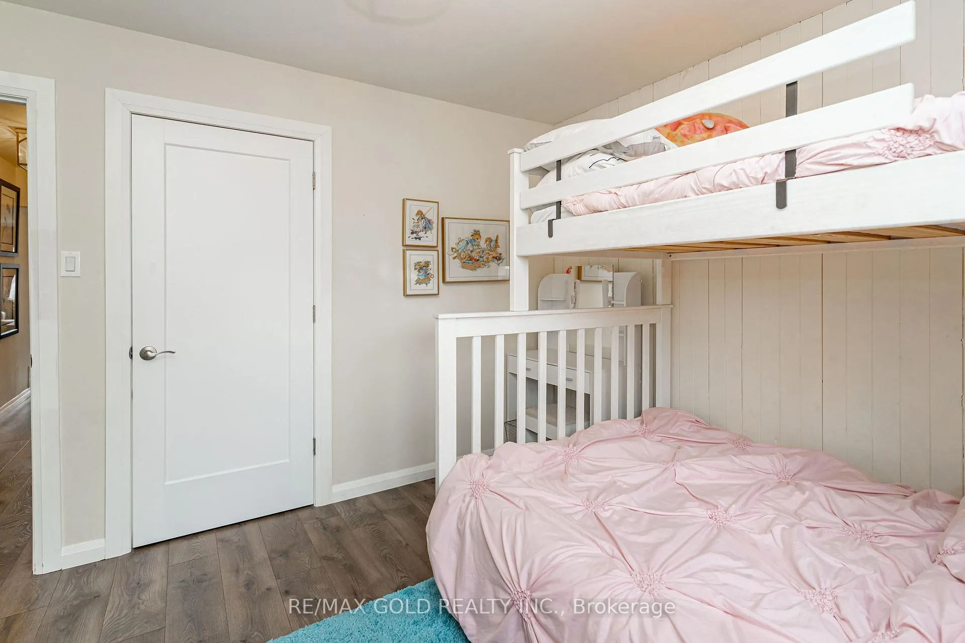 Photo 18 of 23 Dunster Crescent, Brampton, Southgate — HOMEH