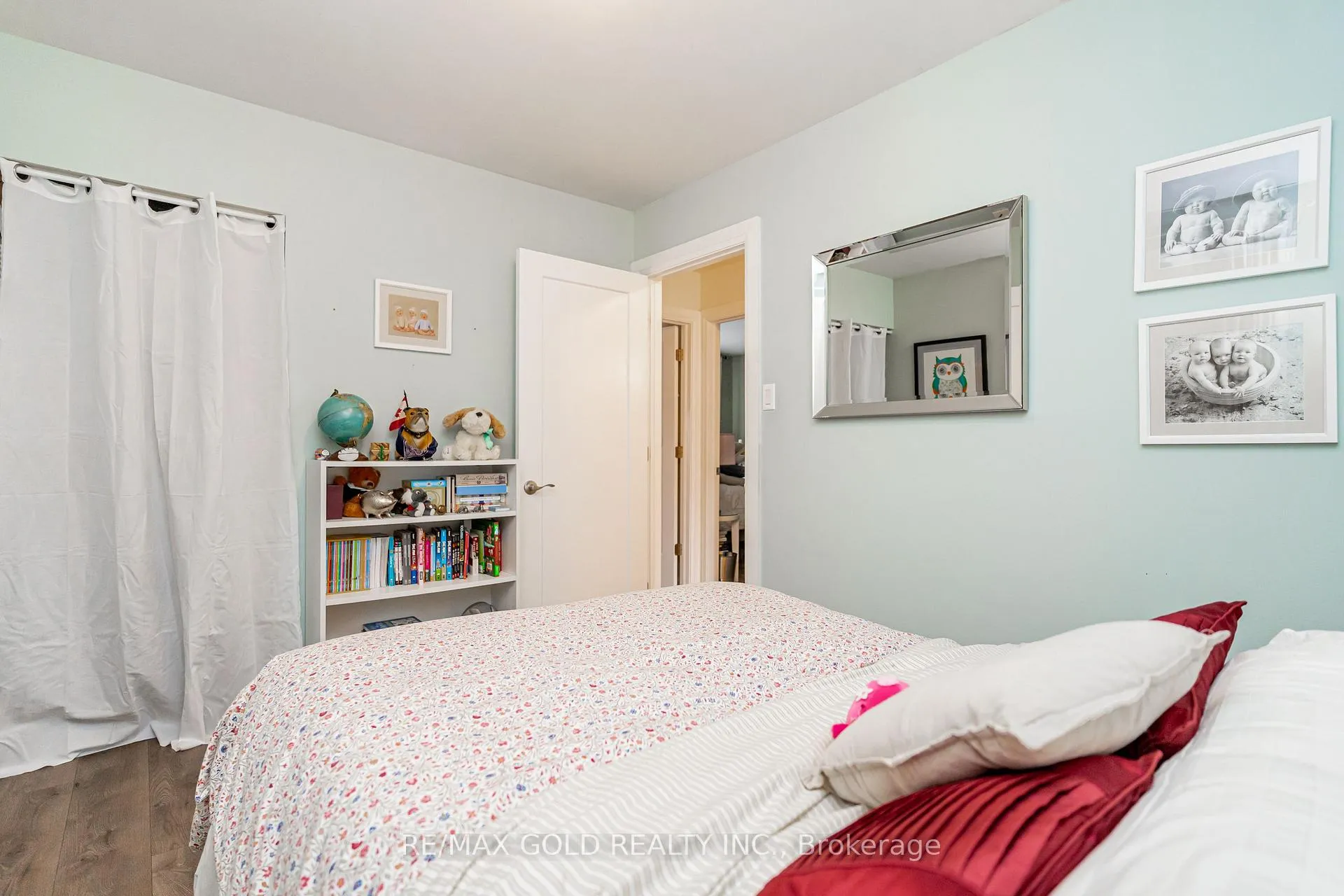 Photo 21 of 23 Dunster Crescent, Brampton, Southgate — HOMEH