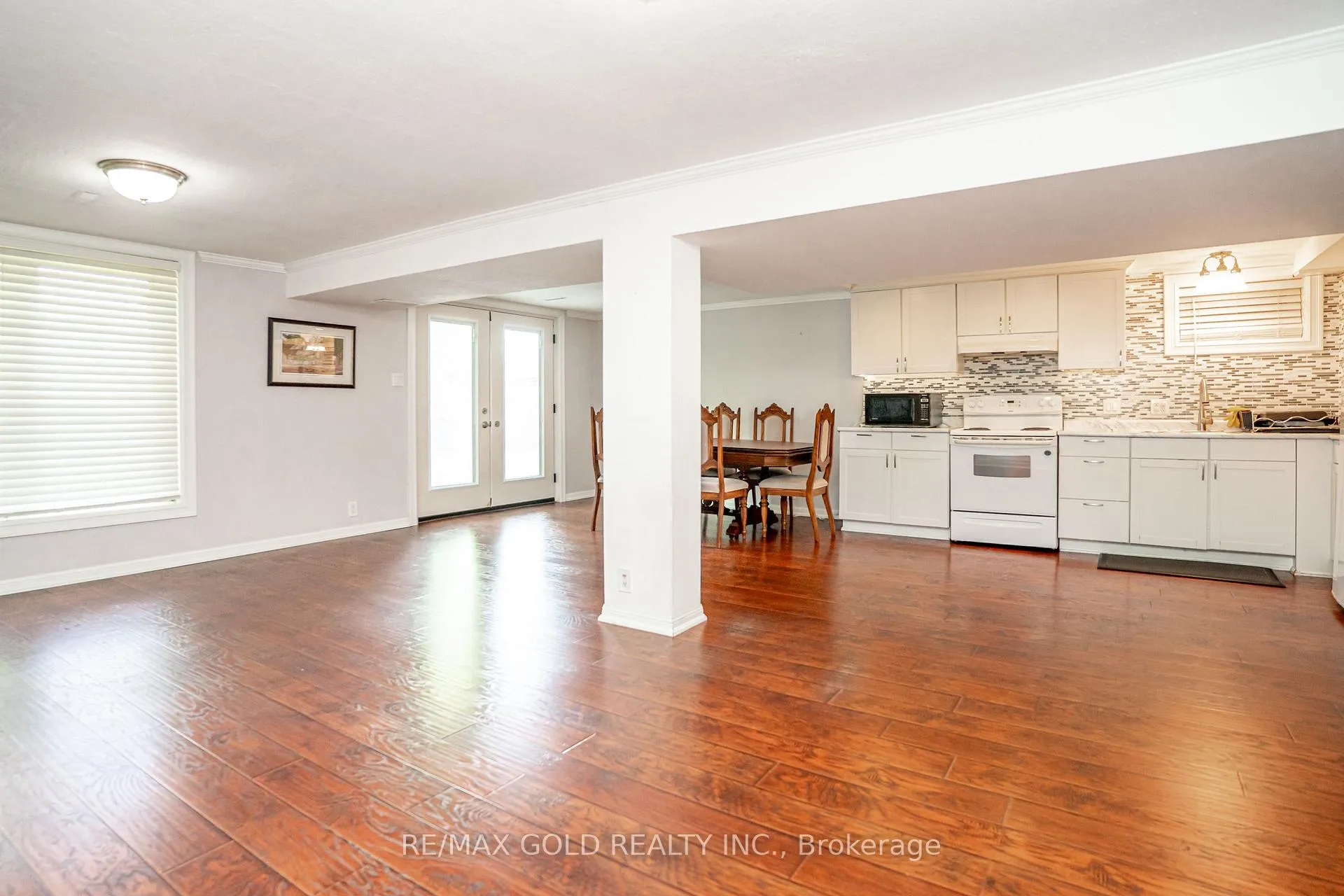 Photo 29 of 23 Dunster Crescent, Brampton, Southgate — HOMEH