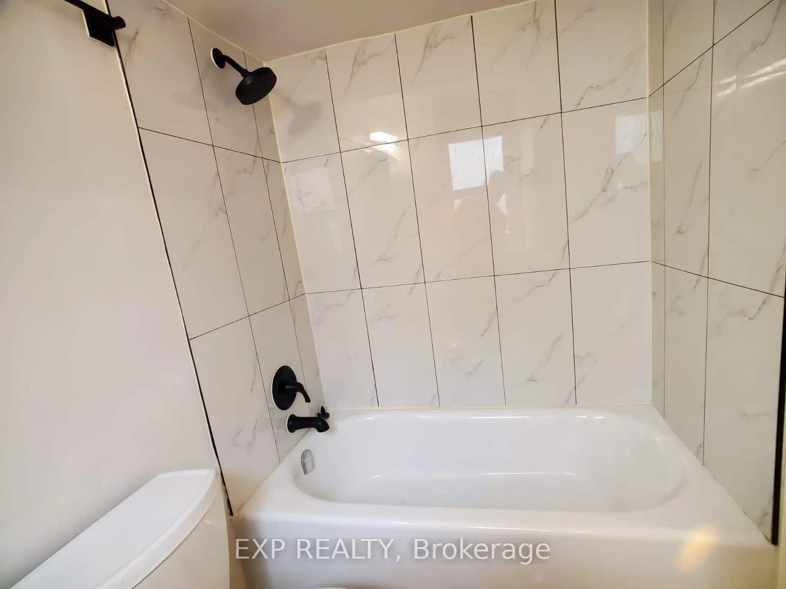 Photo 4 of Unit 1C, 575 Pape Avenue, Toronto, Blake-Jones — HOMEH