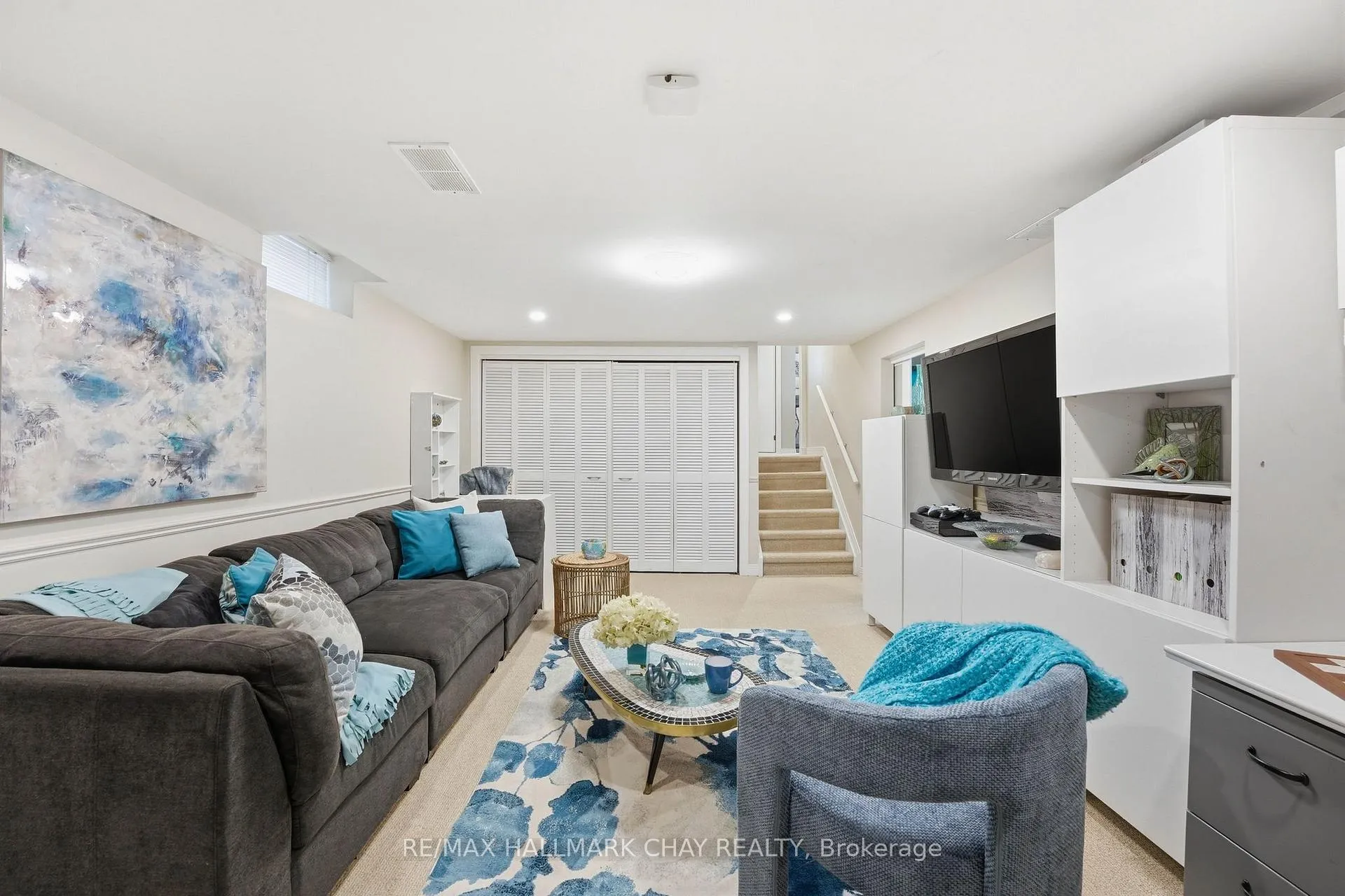 Photo 20 of 23 Gosney Crescent, Barrie, Painswick North — HOMEH