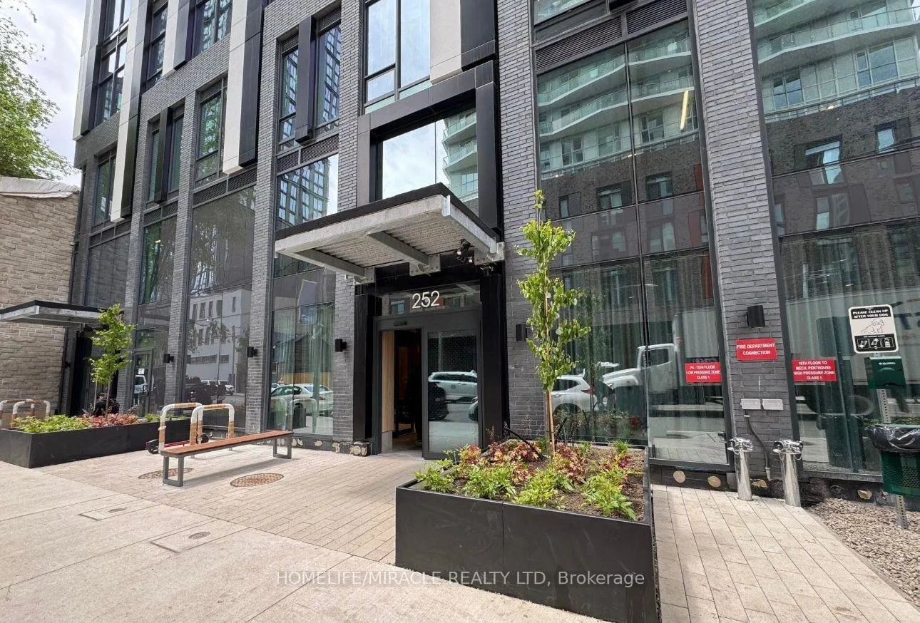 Front of Unit 2609, 252 Church Street