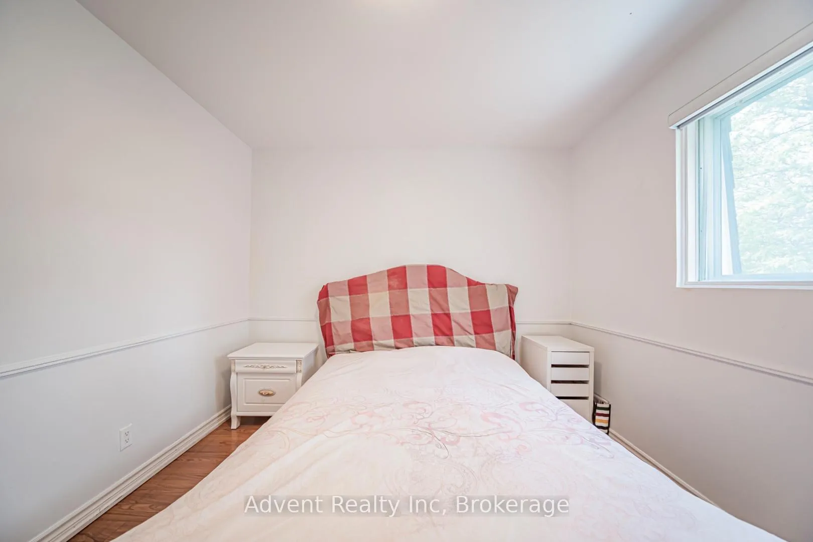 Photo 34 of 95 Pringle Avenue, Markham, Markham Village — HOMEH