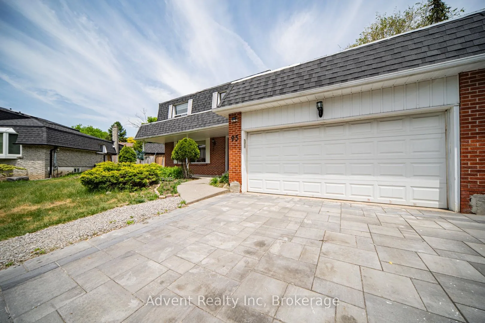 Photo 44 of 95 Pringle Avenue, Markham, Markham Village — HOMEH