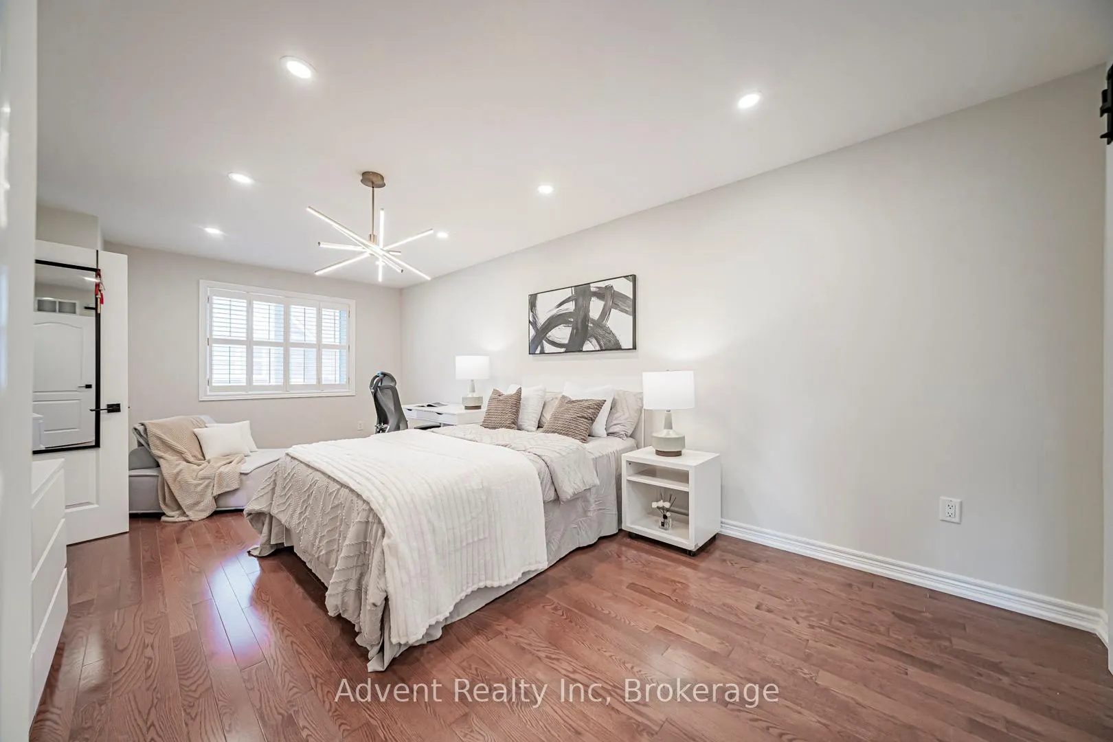 Photo 20 of 2 Albert Baily Way, Markham, Buttonville — HOMEH