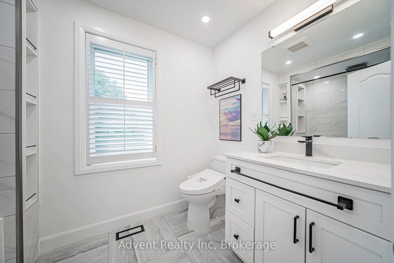 Photo 39 of 2 Albert Baily Way, Markham, Buttonville — HOMEH