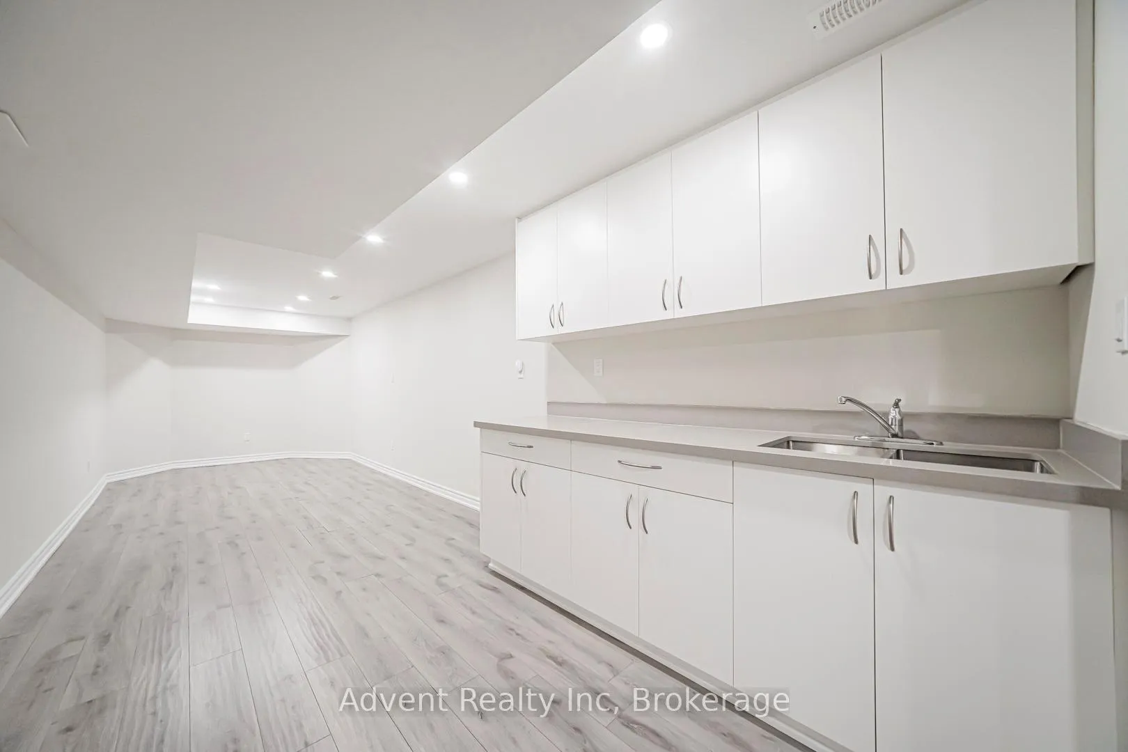 Photo 42 of 2 Albert Baily Way, Markham, Buttonville — HOMEH