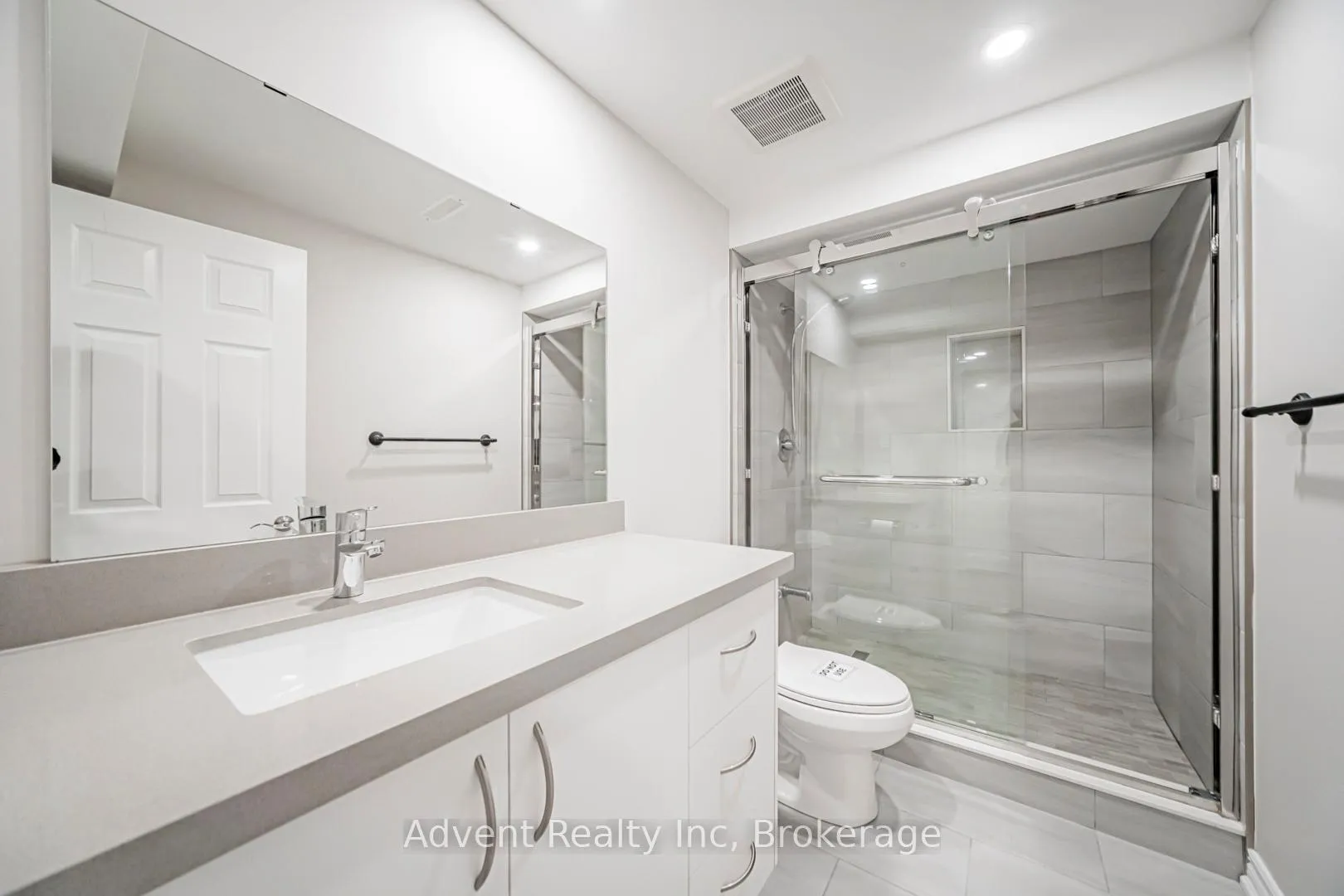 Photo 44 of 2 Albert Baily Way, Markham, Buttonville — HOMEH