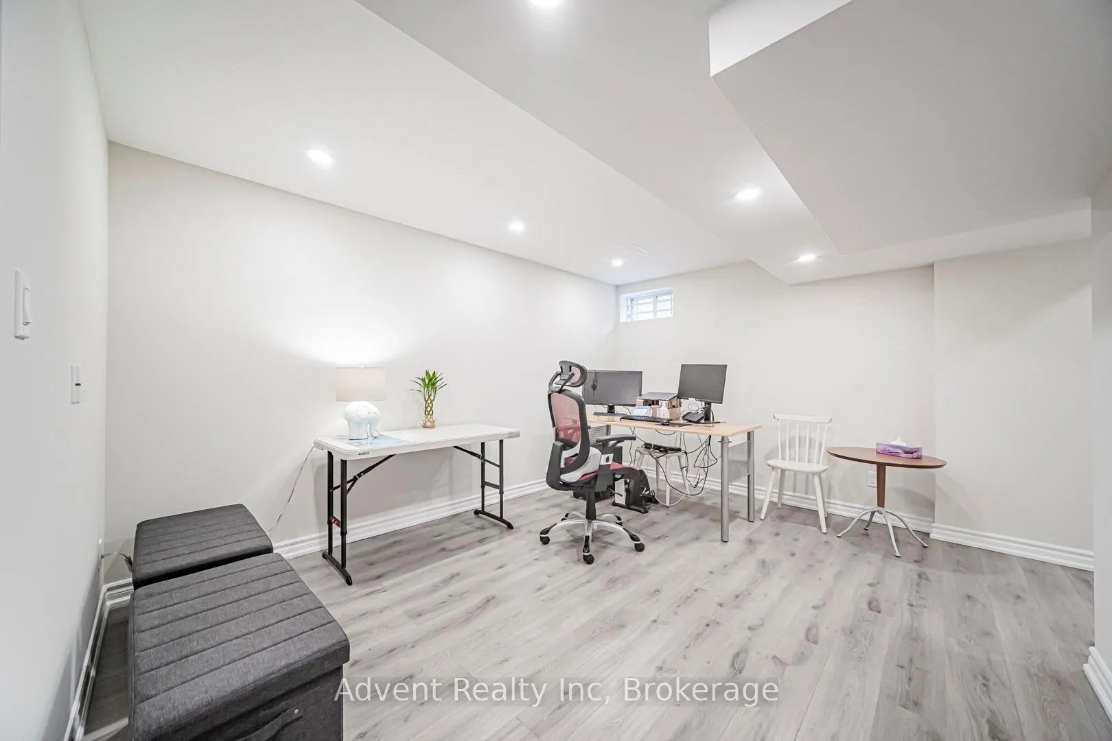 Photo 45 of 2 Albert Baily Way, Markham, Buttonville — HOMEH