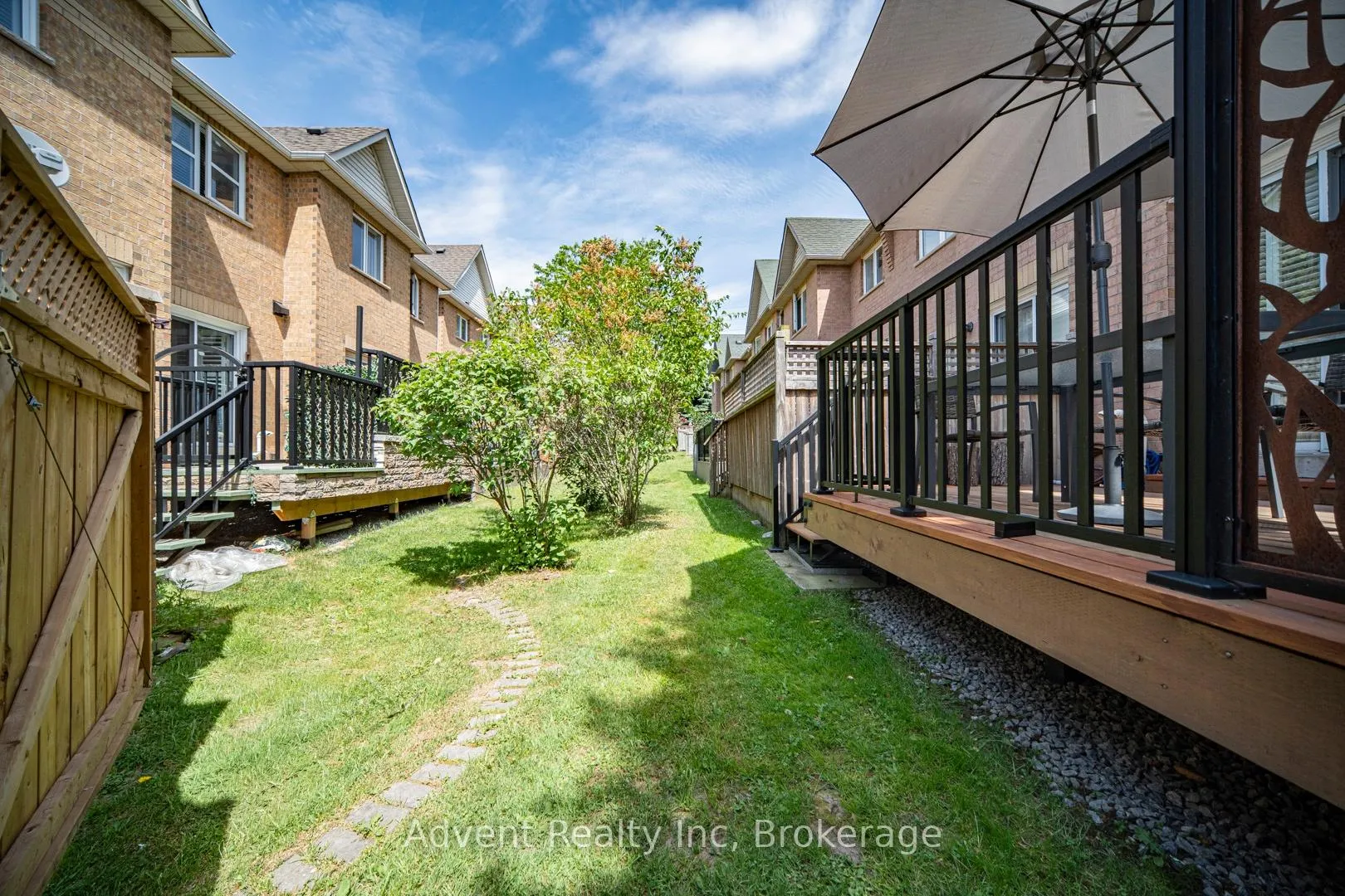 Photo 50 of 2 Albert Baily Way, Markham, Buttonville — HOMEH
