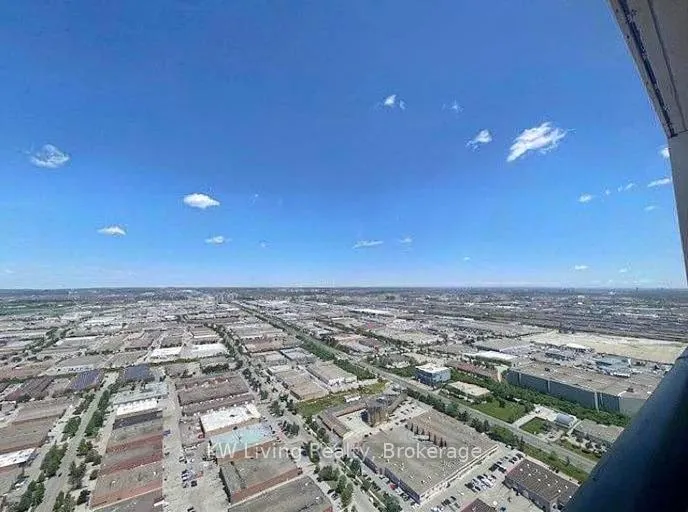 Photo 8 of Unit PH11, 898 Portage Parkway, Vaughan, Vaughan Corporate Centre — HOMEH